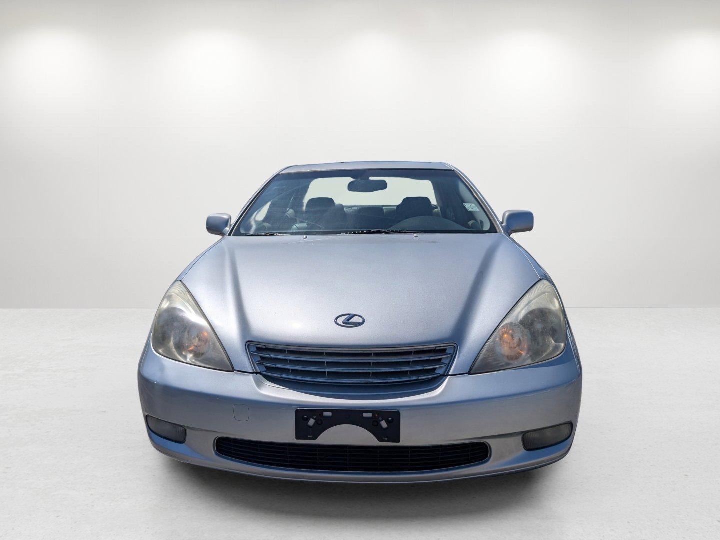 2002 Lexus ES 300 (JTHBF30G920) with an Gas V6 3.0L/183 engine, 5-Speed Automatic w/OD transmission, located at 521 Old Farm Lane Rd, Prattville, AL, 36066, (334) 325-1505, 32.482460, -86.416367 - 2002 Lexus ES 300 - Photo#1