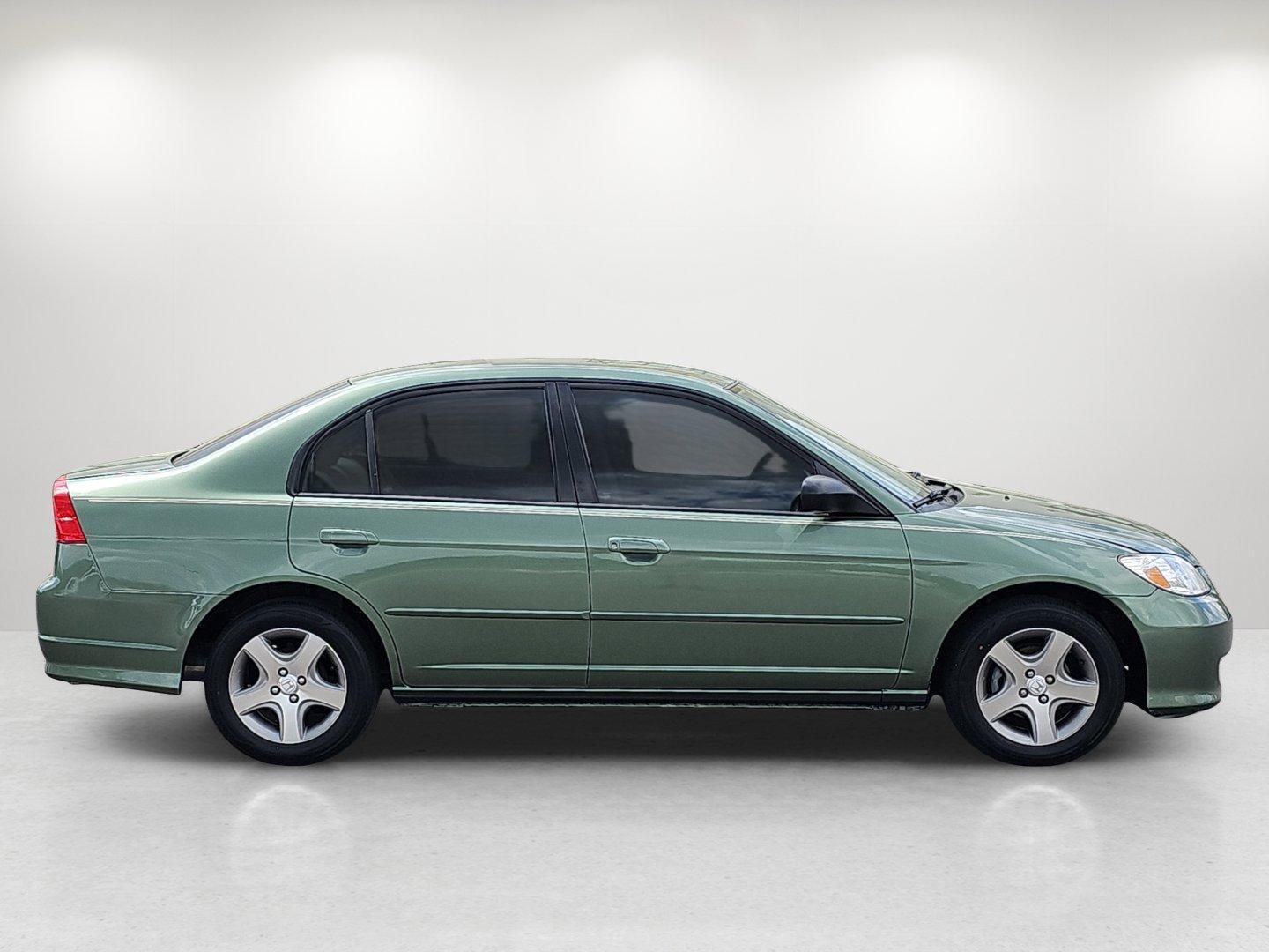 2004 /Ivory Honda Civic LX (2HGES16534H) with an Gas I4 1.7L/102 engine, 4-Speed Automatic transmission, located at 521 Old Farm Lane Rd, Prattville, AL, 36066, (334) 325-1505, 32.482460, -86.416367 - 2004 Honda Civic LX - Photo#4