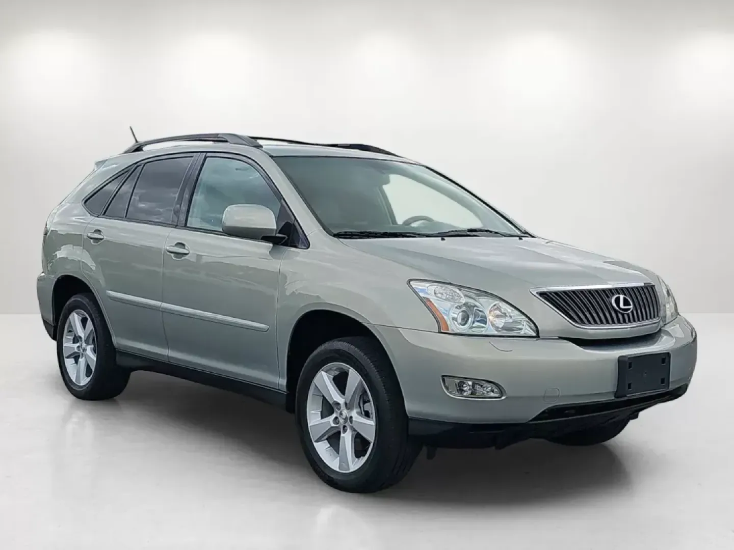 2004 /Ivory Lexus RX 330 (2T2HA31U14C) with an Gas V6 3.3L/202 engine, 5-Speed Automatic w/OD transmission, located at 7000 Northlake Connector, Columbus, GA, 31904, (706) 987-8085, 32.524975, -84.978134 - **Explore the Open Road with This 2004 Lexus RX 330 Your Perfect Companion for Every Adventure!**<br /> <br /> Are you ready to elevate your driving experience? The 2004 Lexus RX 330 is not merely a vehicle; it's a lifestyle choice, perfect for weekend escapades, daily commutes, and everything in b - Photo#2