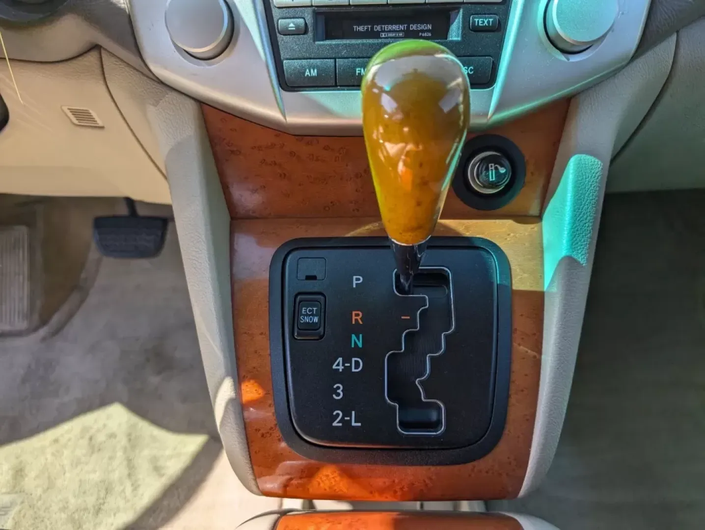 2004 Lexus RX 330 (JTJGA31U940) with an Other engine, located at 1430 Gateway Drive, Opelika, AL, 36801, (334) 239-0944, 32.637871, -85.409790 - **Discover the Perfect SUV for Your Next Adventure!** <br /> <br /> Are you in search of a reliable and stylish SUV that can elevate your daily commute, weekend getaways, or family outings? Look no further than this stunning 2004 Lexus RX 330, available now at Gils Auto in Opelika, AL. This versatil - Photo#12