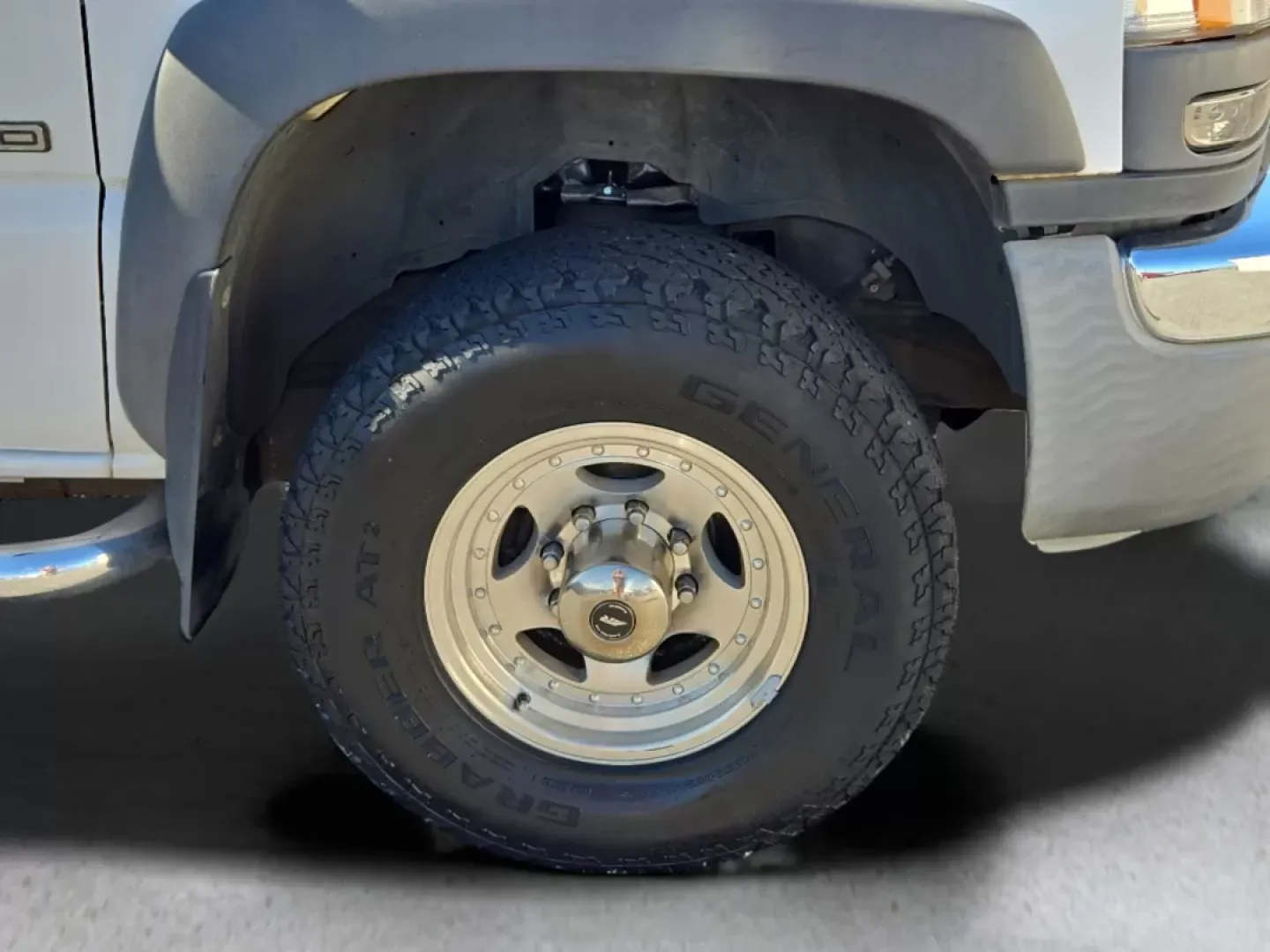 2005 /Dark Pewter GMC Sierra 2500HD Work Truck (1GTHC29U15E) with an Other engine, located at 3959 U.S. 80 W, Phenix City, AL, 36870, (334) 297-4885, 32.469296, -85.135185 - Looking for a reliable pickup truck that won't break the bank? The 2005 GMC Sierra 2500HD is the perfect solution for contractors, weekend adventurers, or growing families in need of rugged versatility. With its impressive towing capabilities and spacious interior, it's ready for any job, weekend ge - Photo#3