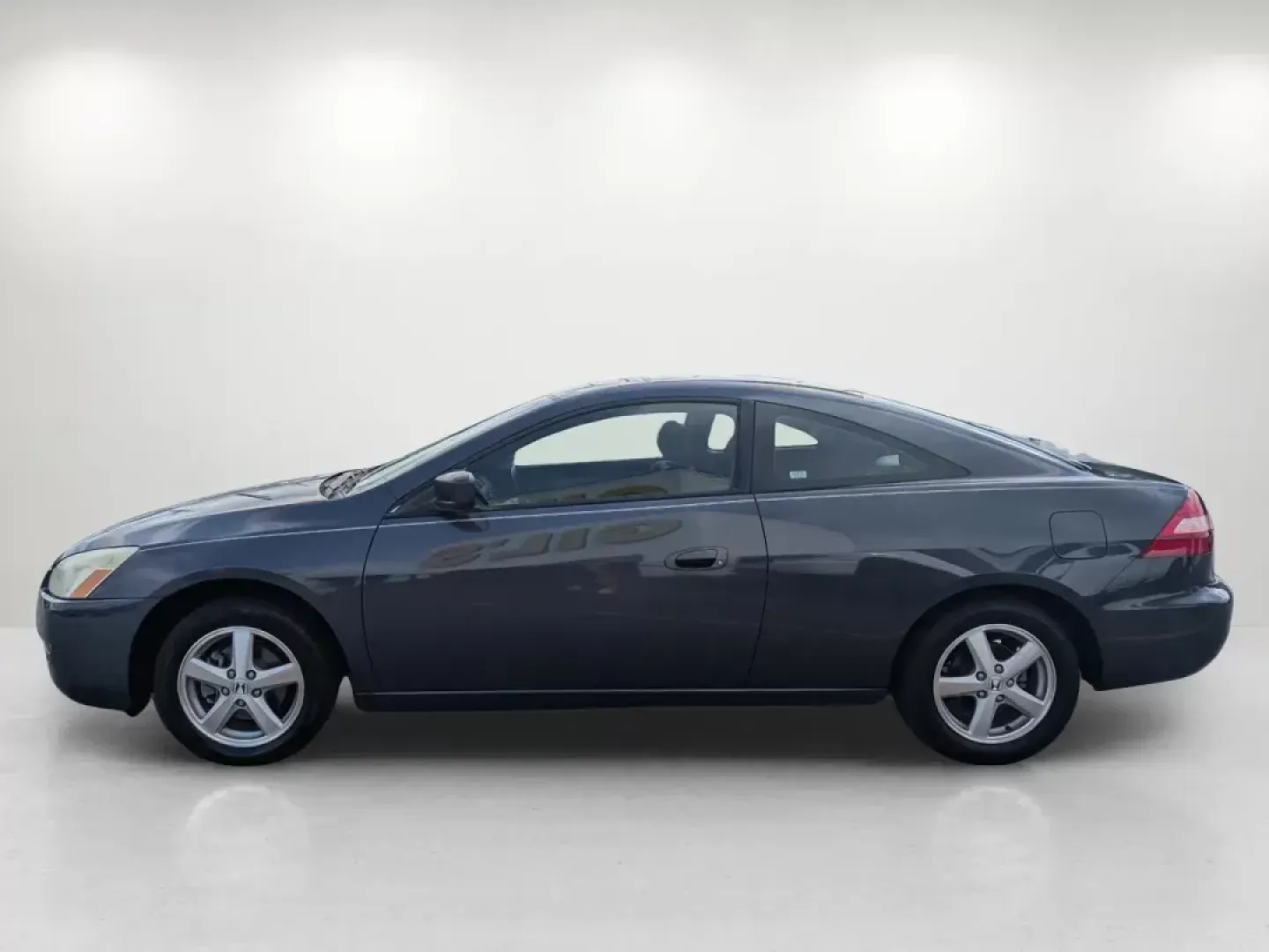 2005 Honda Accord Cpe EX-L (1HGCM72635A) with an Other engine, located at 521 Old Farm Lane Rd, Prattville, AL, 36066, (334) 325-1505, 32.482460, -86.416367 - **Elevate Your Drive with the 2005 Honda Accord EX-L Coupe - Perfect for Everyday Adventures!**<br /> <br /> If you're searching for a reliable vehicle that embodies both style and performance, look no further than this stunning 2005 Honda Accord EX-L Coupe available at Gils Auto in Prattville, AL. - Photo#7