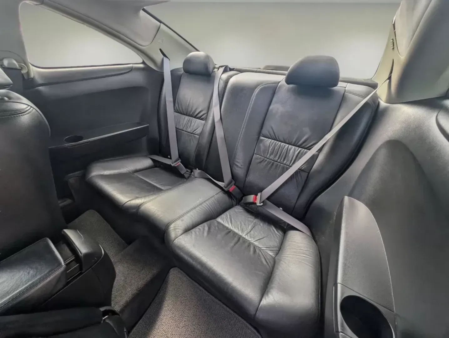2005 Honda Accord Cpe EX-L (1HGCM72635A) with an Other engine, located at 521 Old Farm Lane Rd, Prattville, AL, 36066, (334) 325-1505, 32.482460, -86.416367 - **Elevate Your Drive with the 2005 Honda Accord EX-L Coupe - Perfect for Everyday Adventures!**<br /> <br /> If you're searching for a reliable vehicle that embodies both style and performance, look no further than this stunning 2005 Honda Accord EX-L Coupe available at Gils Auto in Prattville, AL. - Photo#10