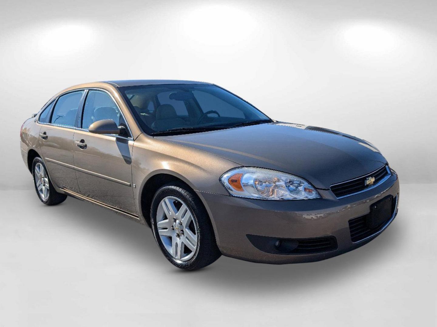 2006 /Neutral Chevrolet Impala LTZ (2G1WU581869) with an Gas V6 3.9L/237 engine, 4-Speed Automatic w/OD transmission, located at 5115 14th Ave., Columbus, GA, 31904, (706) 323-0345, 32.511494, -84.971046 - 2006 Chevrolet Impala LTZ - Photo#4