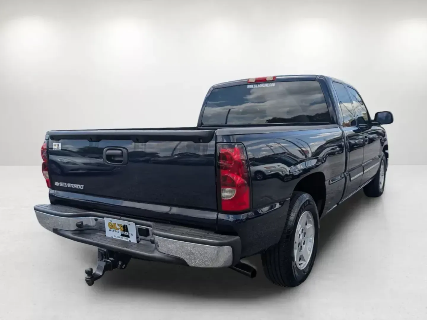 2006 /Dark Charcoal Chevrolet Silverado 1500 LT1 (1GCEC19V06Z) with an Gas V8 4.8L/293 engine, 4-Speed Automatic w/OD transmission, located at 5115 14th Ave., Columbus, GA, 31904, (706) 323-0345, 32.511494, -84.971046 - 2006 Chevrolet Silverado 1500 LT1 - Photo#4