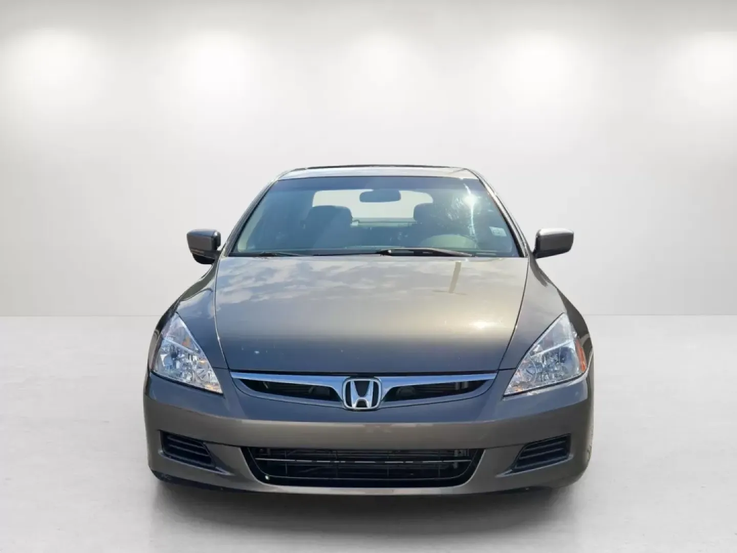 2006 Honda Accord Sdn EX-L V6 (1HGCM66556A) with an Other engine, located at 7000 Northlake Connector, Columbus, GA, 31904, (706) 987-8085, 32.524975, -84.978134 - Discover the perfect blend of reliability and comfort with the 2006 Honda Accord EX-L V6, a vehicle designed for those who appreciate quality and versatility. Whether you're a growing family, a daily commuter, or someone looking to embark on weekend adventures, this sedan is equipped to enhance your - Photo#1