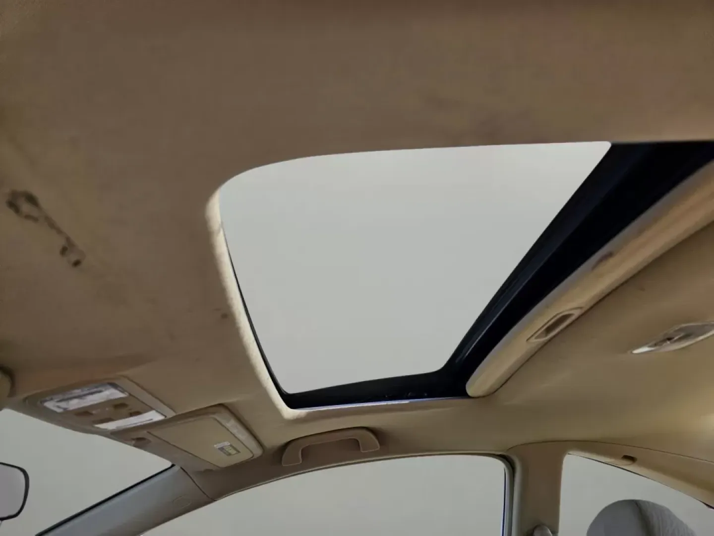 2006 Honda Civic Cpe EX (2HGFG12826H) with an Other engine, located at 521 Old Farm Lane Rd, Prattville, AL, 36066, (334) 325-1505, 32.482460, -86.416367 - Unlock the freedom of the open road and elevate your everyday adventures with this remarkable 2006 Honda Civic Coupe, now available at Gils Auto in Prattville, AL. This stylish and efficient vehicle is perfect for budget-conscious buyers who crave reliability and a dash of sportiness in their daily - Photo#10