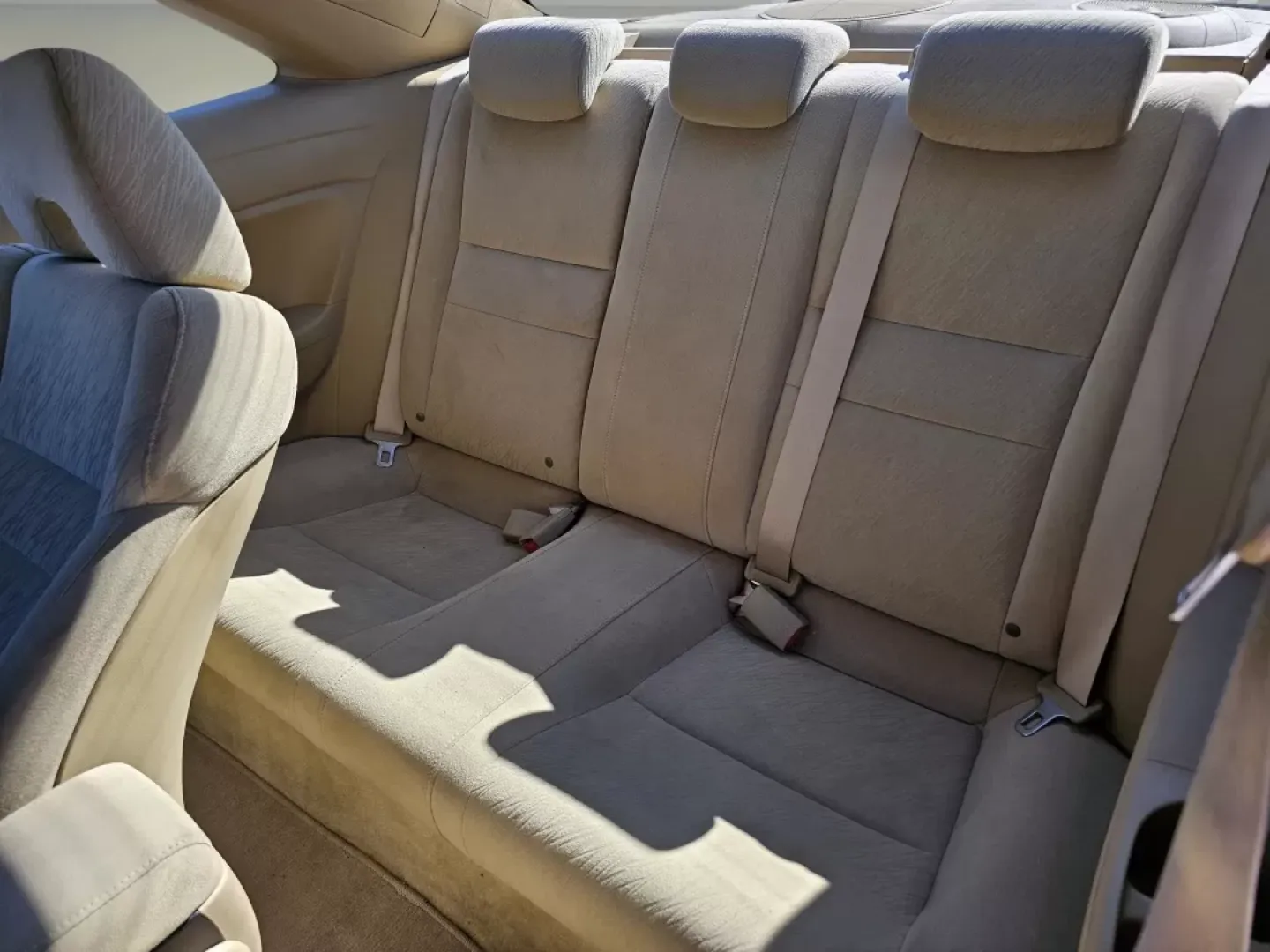 2006 Honda Civic Cpe EX (2HGFG12826H) with an Other engine, located at 521 Old Farm Lane Rd, Prattville, AL, 36066, (334) 325-1505, 32.482460, -86.416367 - Unlock the freedom of the open road and elevate your everyday adventures with this remarkable 2006 Honda Civic Coupe, now available at Gils Auto in Prattville, AL. This stylish and efficient vehicle is perfect for budget-conscious buyers who crave reliability and a dash of sportiness in their daily - Photo#14