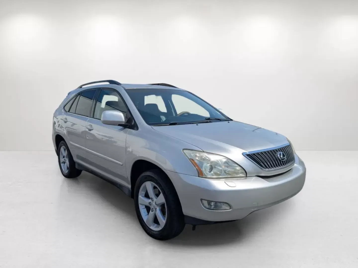 2006 Lexus RX 330 (2T2GA31U86C) with an Other engine, located at 5115 14th Ave., Columbus, GA, 31904, (706) 323-0345, 32.511494, -84.971046 - **Discover Your Next Adventure with the 2006 Lexus RX 330 at Gils Auto Phenix City, AL**<br /> <br /> Are you ready to elevate your lifestyle with a vehicle that embodies luxury and practicality? Look no further than the 2006 Lexus RX 330, a perfect blend of comfort and capability for families, com - Photo#2