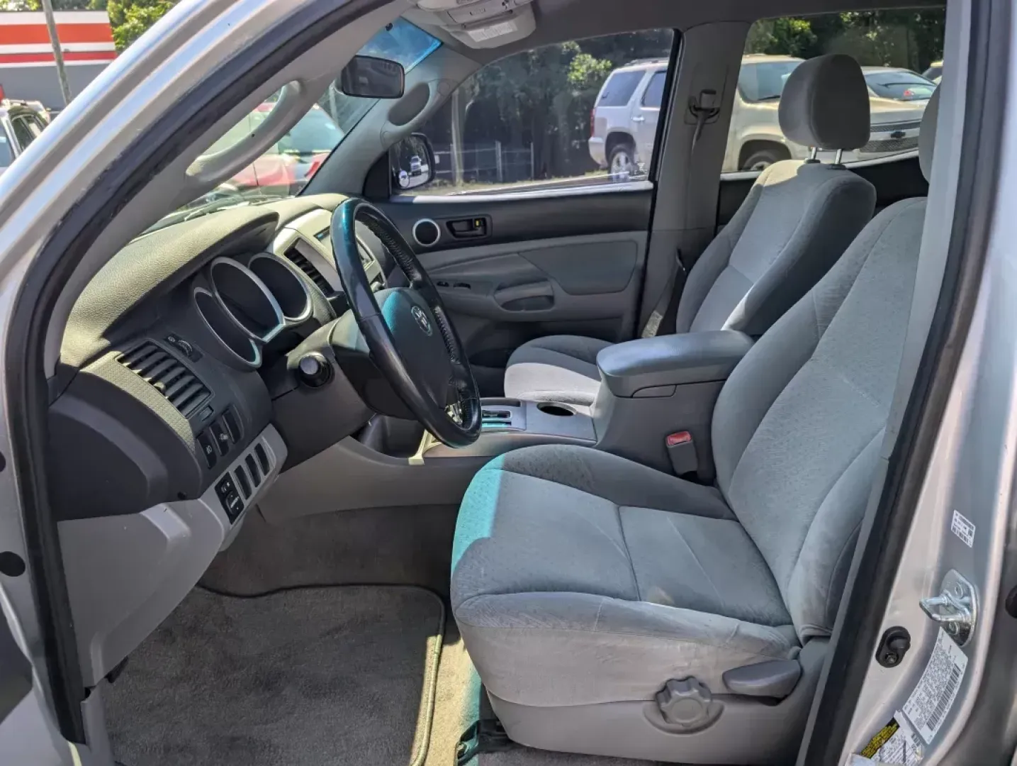 2006 Toyota Tacoma PreRunner (5TEJU62N16Z) with an Other engine, located at 1430 Gateway Drive, Opelika, AL, 36801, (334) 239-0944, 32.637871, -85.409790 - Looking for a reliable vehicle that fits your active lifestyle? The 2006 Toyota Tacoma PreRunner, available at Gils Auto in Opelika, AL, is your perfect companion for weekend adventures, family outings, or even those long commutes to work. With its rugged build and spacious interior, this crew cab p - Photo#9