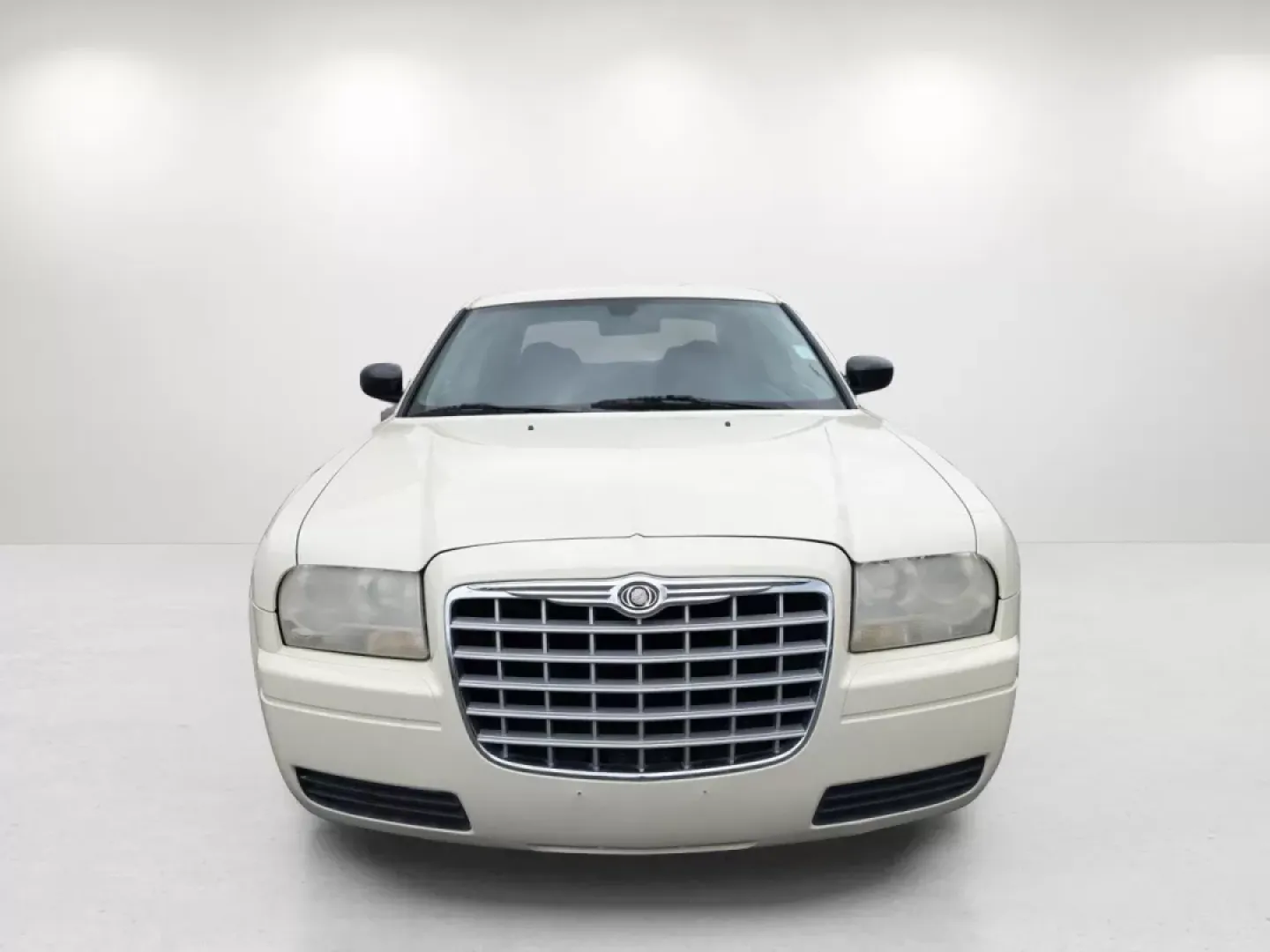 2007 Chrysler 300 (2C3KA43R67H) with an Other engine, located at 521 Old Farm Lane Rd, Prattville, AL, 36066, (334) 325-1505, 32.482460, -86.416367 - **Experience Luxury and Reliability with the 2007 Chrysler 300 at Gils Auto - Phenix City!**<br /> <br /> Are you searching for the perfect vehicle to elevate your daily commute or make family outings more enjoyable? Look no further-this 2007 Chrysler 300 delivers both style and performance, making - Photo#1
