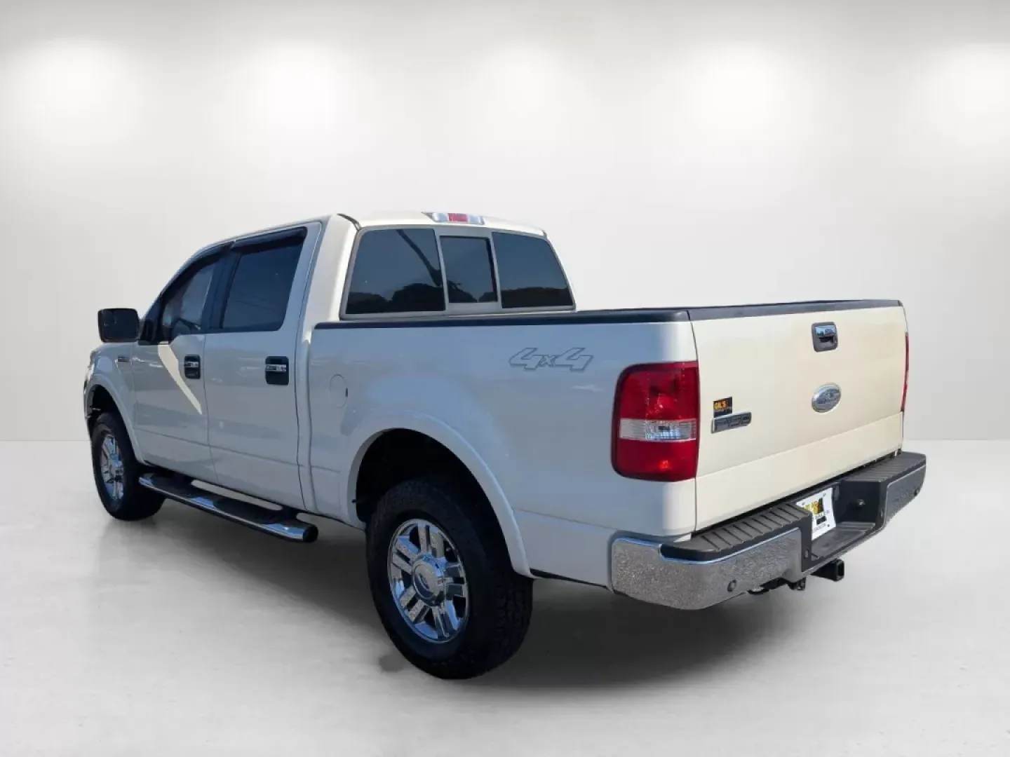 2007 Ford F-150 Lariat (1FTPW14V47F) with an Other engine, located at 3959 U.S. 80 W, Phenix City, AL, 36870, (334) 297-4885, 32.469296, -85.135185 - Are you ready to take on your next adventure with confidence and capability? Look no further than this 2007 Ford F-150, a rugged and reliable crew cab pickup perfect for weekend getaways, long commutes, or simply tackling your daily responsibilities. With its powerful 4WD drivetrain and spacious int - Photo#7