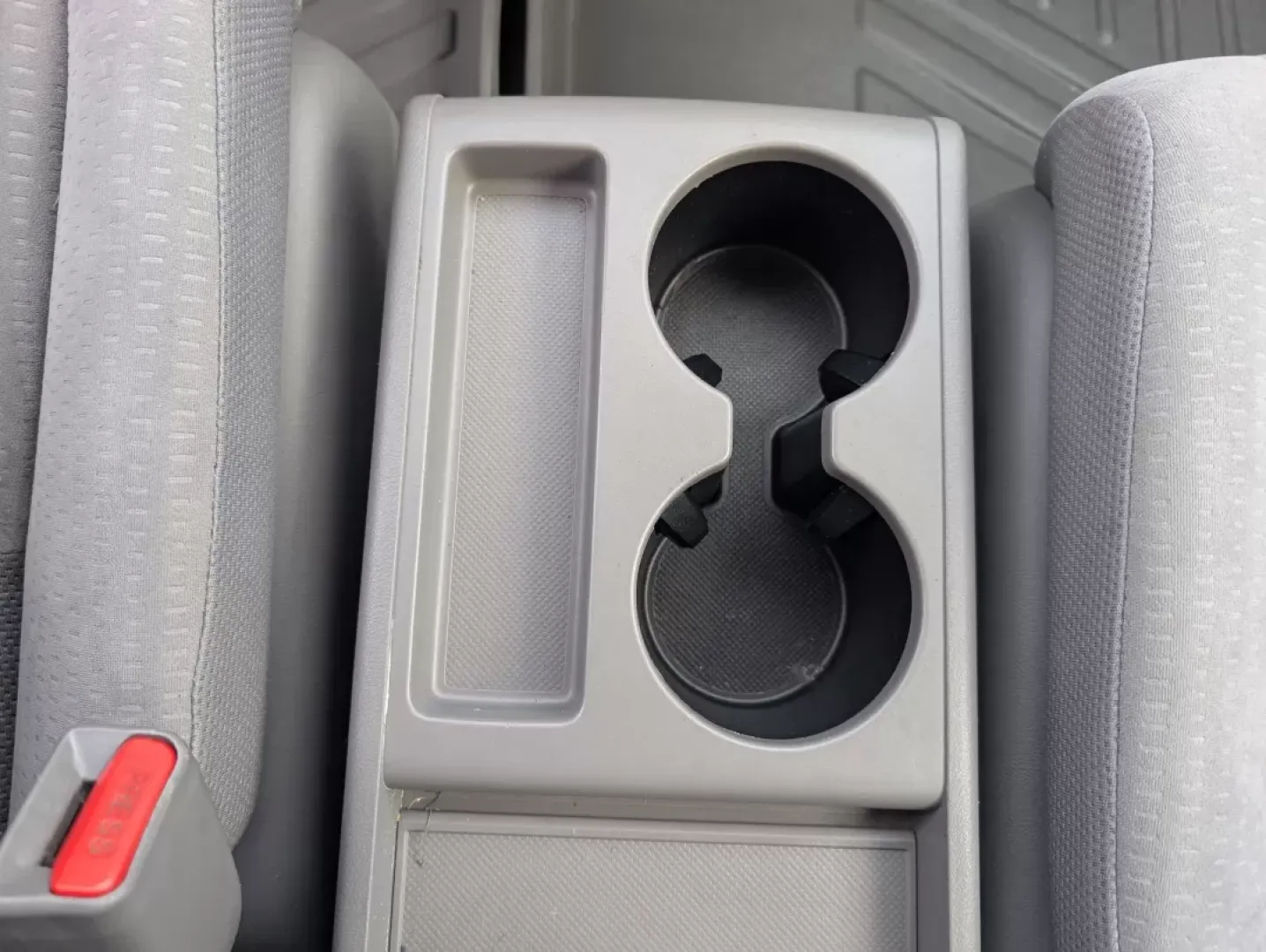 2007 Honda CR-V EX (5J6RE48567L) with an Other engine, located at 1430 Gateway Drive, Opelika, AL, 36801, (334) 239-0944, 32.637871, -85.409790 - **Unleash Your Adventurous Spirit with the 2007 Honda CR-V at Gils Auto, Phenix City, AL!**<br /> <br /> Are you ready to take on new adventures with your family or friends? Look no further than this reliable 2007 Honda CR-V EX! Designed for those who crave both comfort and capability, this SUV is p - Photo#12