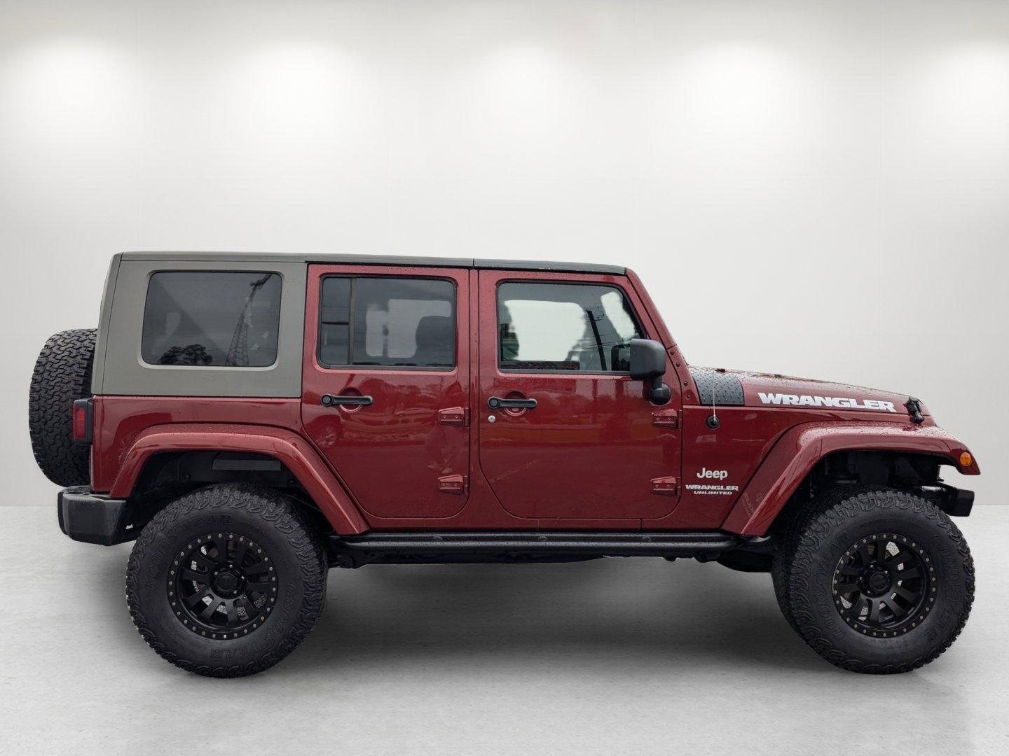 2007 Jeep Wrangler Unlimited Sahara (1J4GA59177L) with an Gas V6 3.8L/231 engine, located at 5115 14th Ave., Columbus, GA, 31904, (706) 323-0345, 32.511494, -84.971046 - 2007 Jeep Wrangler Unlimited Sahara - Photo#3