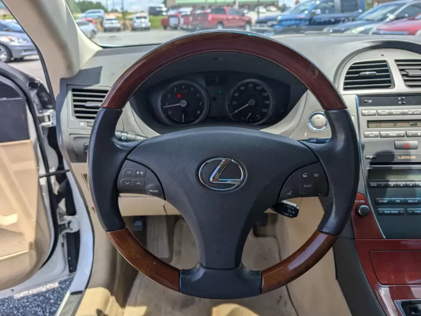 2007 Lexus ES 350 (JTHBJ46G672) with an Other engine, located at 3959 U.S. 80 W, Phenix City, AL, 36870, (334) 297-4885, 32.469296, -85.135185 - **Experience Luxury and Reliability with the 2007 Lexus ES 350 at Gils Auto in Phenix City!**<br /> <br /> Are you in the market for a dependable, stylish sedan that can elevate your everyday driving experience? Look no further than the 2007 Lexus ES 350, available now at Gils Auto, your trusted Buy - Photo#15