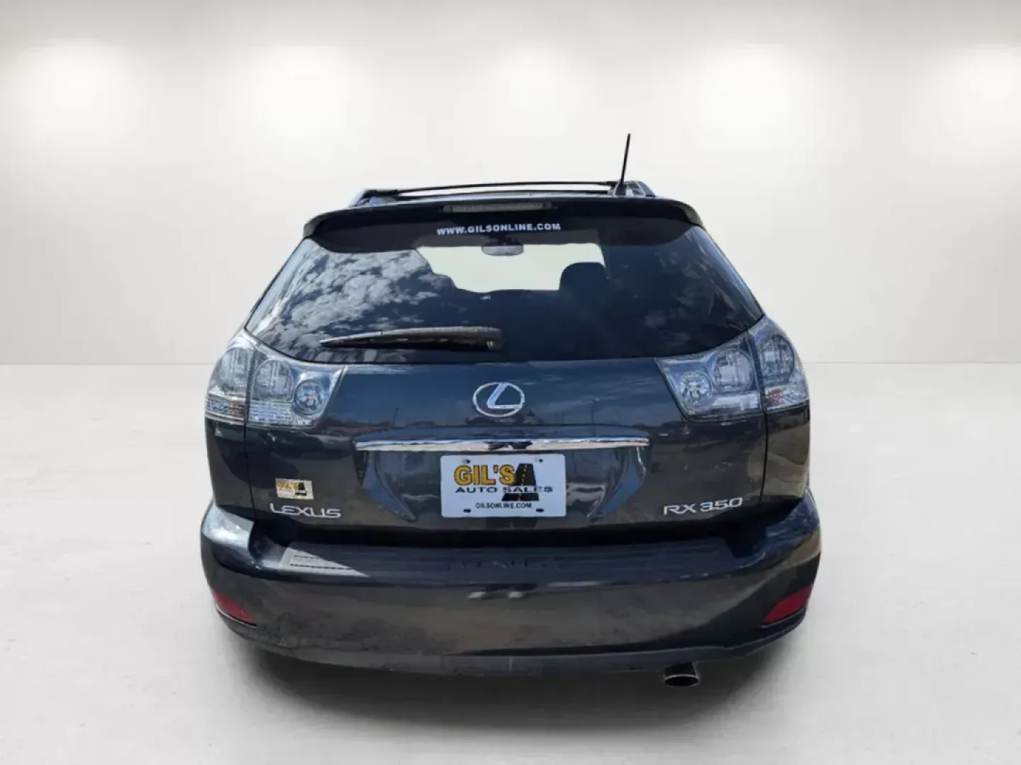 2007 /Black Lexus RX 350 (2T2GK31U37C) with an Other engine, located at 3959 U.S. 80 W, Phenix City, AL, 36870, (334) 297-4885, 32.469296, -85.135185 - Discover the perfect blend of luxury, comfort, and reliability with this stunning 2007 Lexus RX 350, now available at Gils Auto in Phenix City, AL! Whether you're a growing family in need of extra space, a commuter looking for a dependable ride, or someone ready for weekend adventures, this SUV is d - Photo#6
