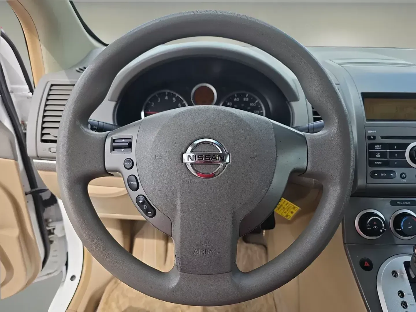 2007 Nissan Sentra 2.0 S (3N1AB61E17L) with an Other engine, located at 804 22nd Ave, Phenix City, AL, 36870, (334) 297-1860, 32.484749, -85.024475 - Unlock your adventure with the perfect blend of style, reliability, and affordability! At Gils Auto - Phenix City #2, we understand that life is about seizing every moment, whether it's commuting to work, heading out for a family road trip, or just enjoying a leisurely drive through the scenic route - Photo#10