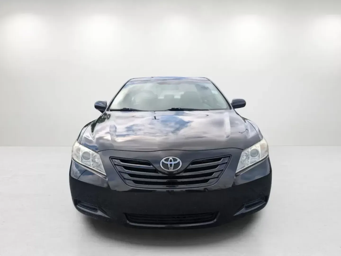 2007 Toyota Camry LE (4T1BK46K97U) with an Gas V6 3.5L/211 engine, 6-Speed Automatic w/OD transmission, located at 3959 U.S. 80 W, Phenix City, AL, 36870, (334) 297-4885, 32.469296, -85.135185 - 2007 Toyota Camry LE - Photo#2