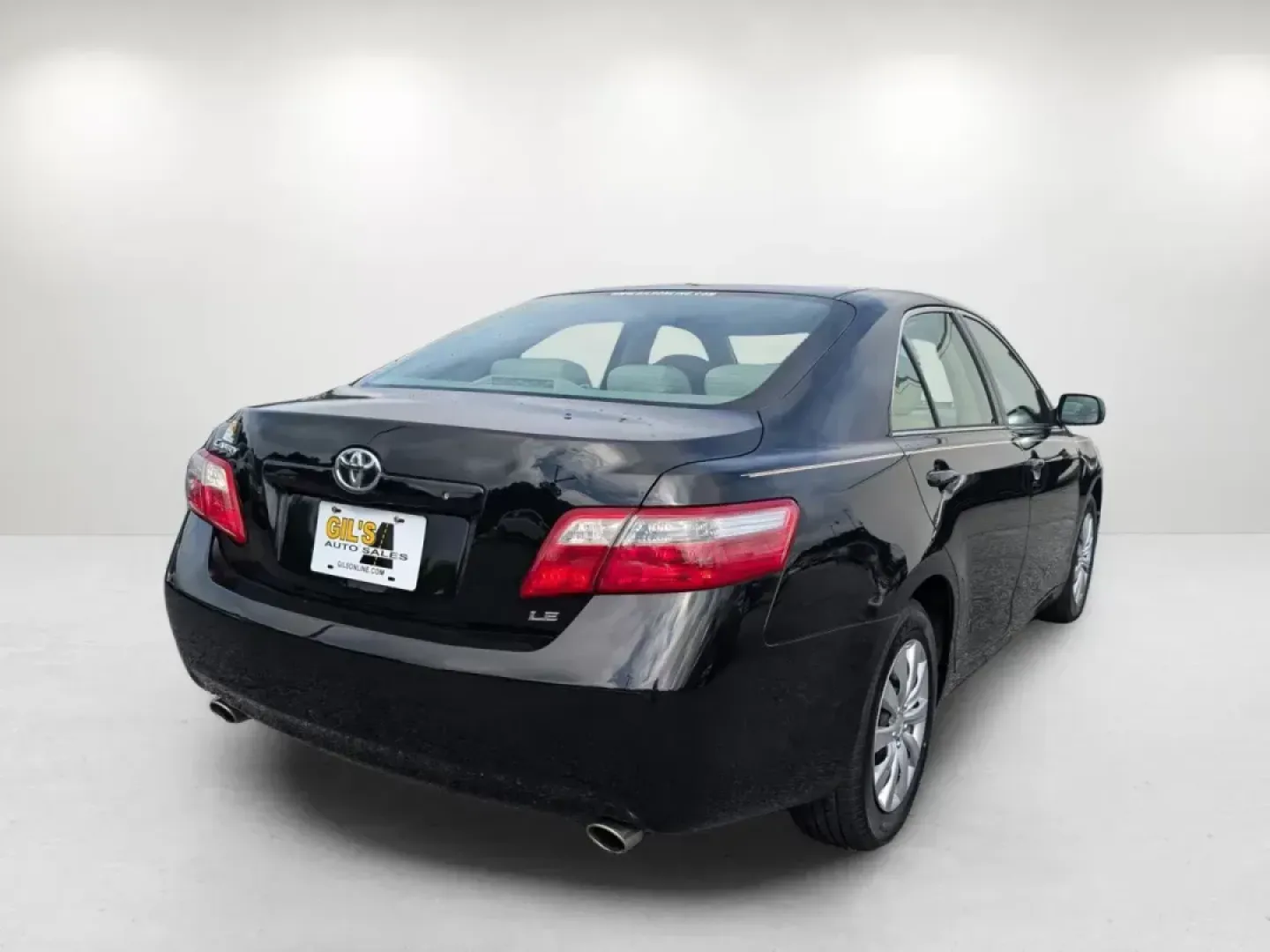 2007 Toyota Camry LE (4T1BK46K97U) with an Gas V6 3.5L/211 engine, 6-Speed Automatic w/OD transmission, located at 3959 U.S. 80 W, Phenix City, AL, 36870, (334) 297-4885, 32.469296, -85.135185 - 2007 Toyota Camry LE - Photo#5