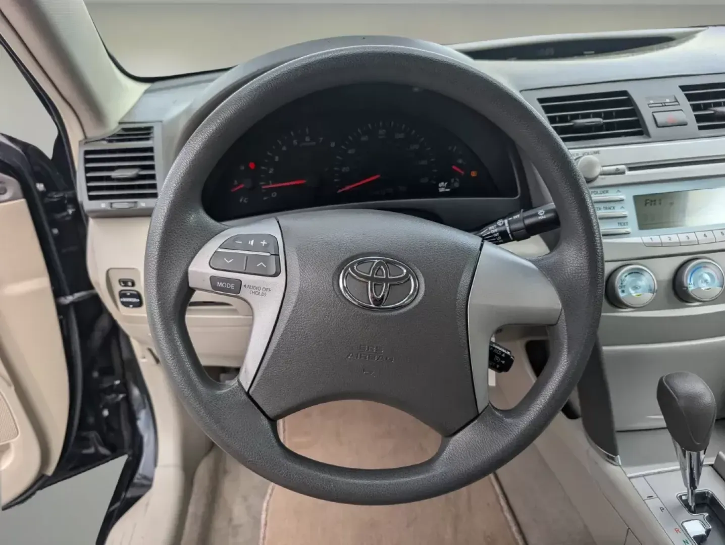 2007 Toyota Camry LE (4T1BK46K97U) with an Gas V6 3.5L/211 engine, 6-Speed Automatic w/OD transmission, located at 3959 U.S. 80 W, Phenix City, AL, 36870, (334) 297-4885, 32.469296, -85.135185 - 2007 Toyota Camry LE - Photo#16