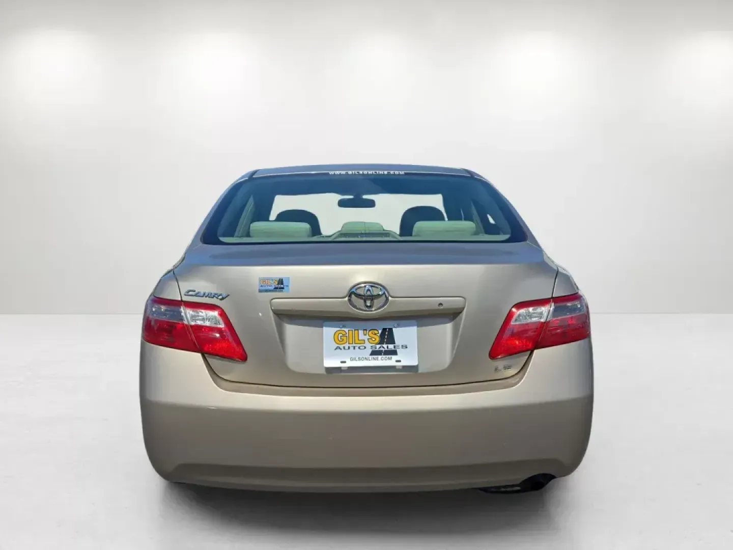 2007 Toyota Camry LE (4T1BE46K27U) with an Other engine, located at 7000 Northlake Connector, Columbus, GA, 31904, (706) 987-8085, 32.524975, -84.978134 - Discover your perfect blend of reliability, comfort, and affordability with this stunning 2007 Toyota Camry LE, available now at Gils Auto - Columbus #2! Located at 7000 Northlake Connector, Columbus, GA 31904, we are your go-to Buy Here Pay Here dealership, specializing in providing quality vehicle - Photo#5