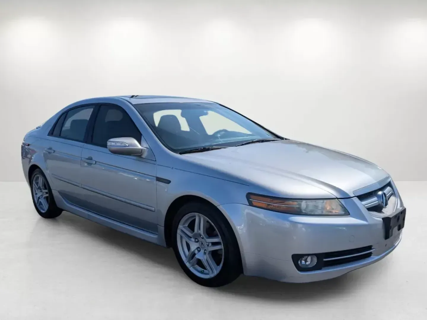 2008 Acura TL (19UUA66228A) with an Gas V6 3.2L/196 engine, 5-Speed Automatic w/OD transmission, located at 3959 U.S. 80 W, Phenix City, AL, 36870, (334) 297-4885, 32.469296, -85.135185 - **Elevate Your Daily Drive with the 2008 Acura TL: Perfect for Commuters and Families Alike!**<br /> <br /> Are you looking for a vehicle that balances style, comfort, and practicality? The 2008 Acura TL available at Gils Auto in Phenix City, AL, is the ideal sedan for anyone seeking a reliable ride - Photo#2