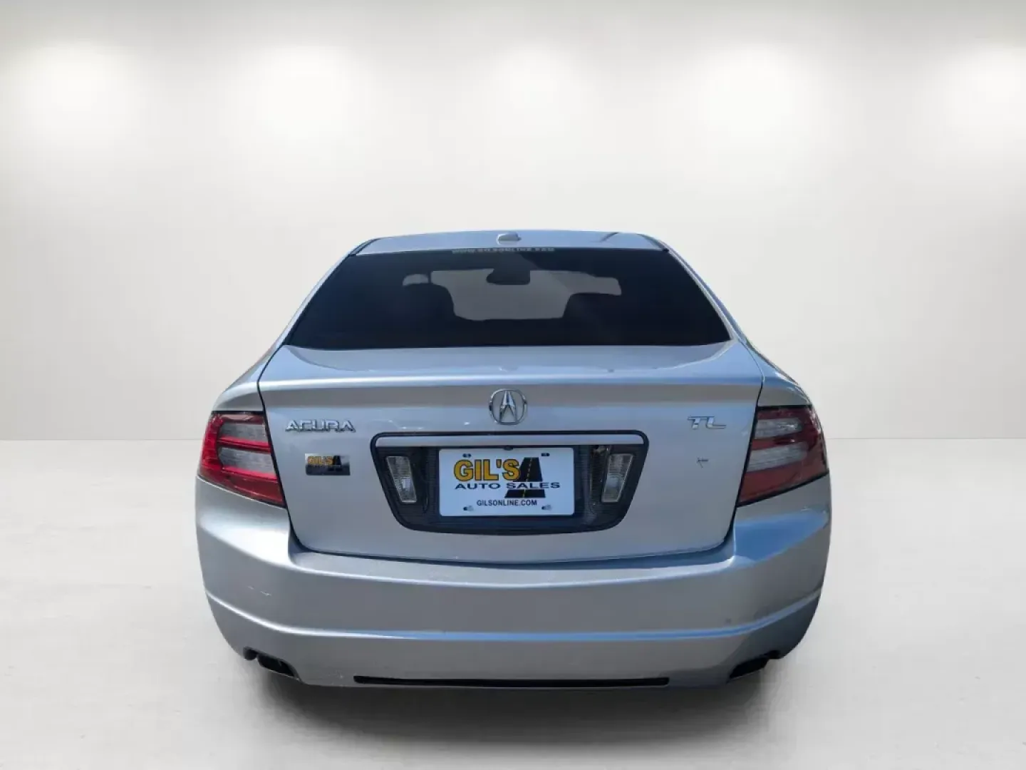 2008 Acura TL (19UUA66228A) with an Gas V6 3.2L/196 engine, 5-Speed Automatic w/OD transmission, located at 3959 U.S. 80 W, Phenix City, AL, 36870, (334) 297-4885, 32.469296, -85.135185 - **Elevate Your Daily Drive with the 2008 Acura TL: Perfect for Commuters and Families Alike!**<br /> <br /> Are you looking for a vehicle that balances style, comfort, and practicality? The 2008 Acura TL available at Gils Auto in Phenix City, AL, is the ideal sedan for anyone seeking a reliable ride - Photo#5