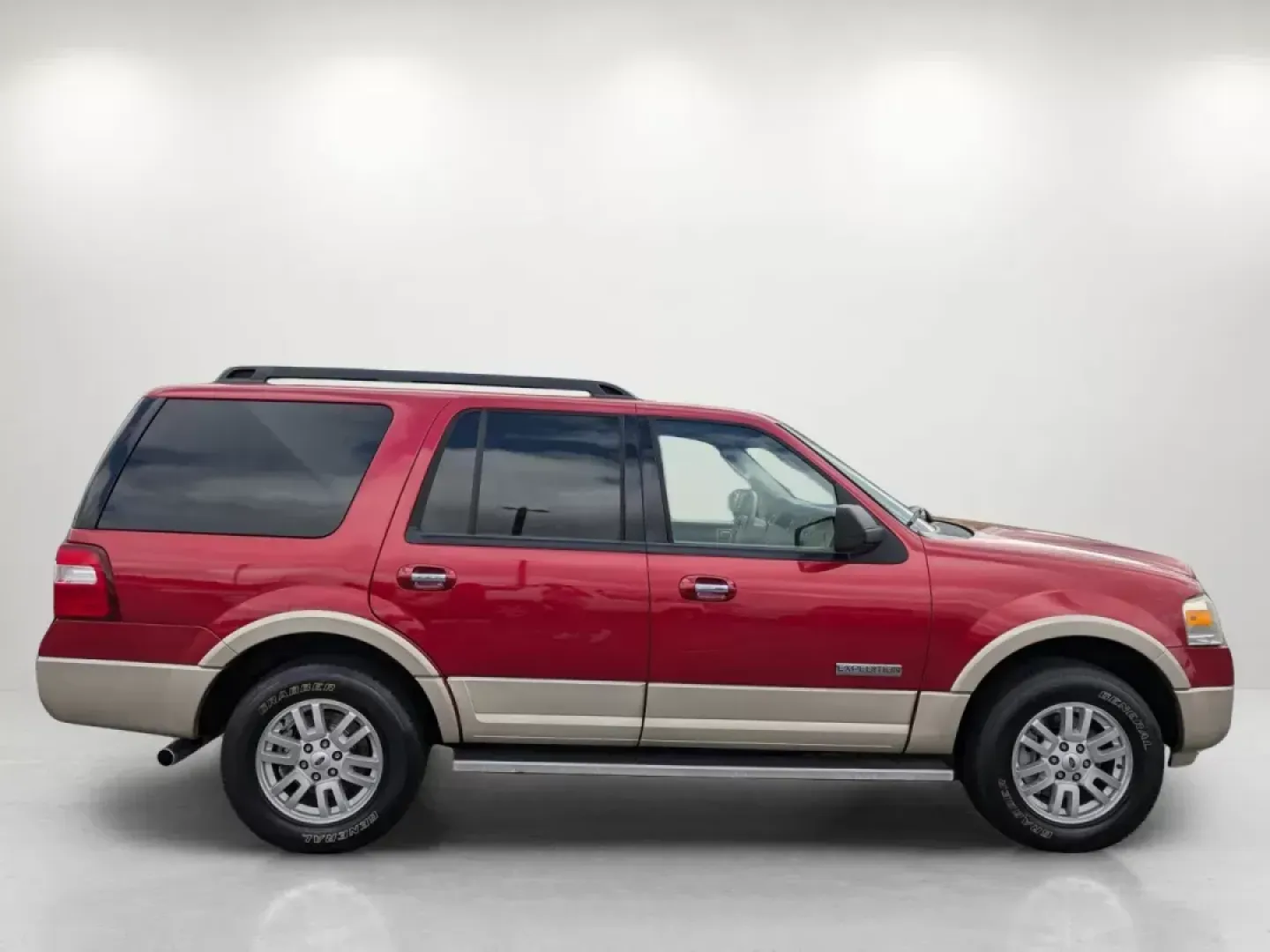 2008 Ford Expedition King Ranch (1FMFU17538L) with an Gas V8 5.4L/330 engine, 6-Speed Automatic w/OD transmission, located at 804 22nd Ave, Phenix City, AL, 36870, (334) 297-1860, 32.484749, -85.024475 - 2008 Ford Expedition King Ranch - Photo#3