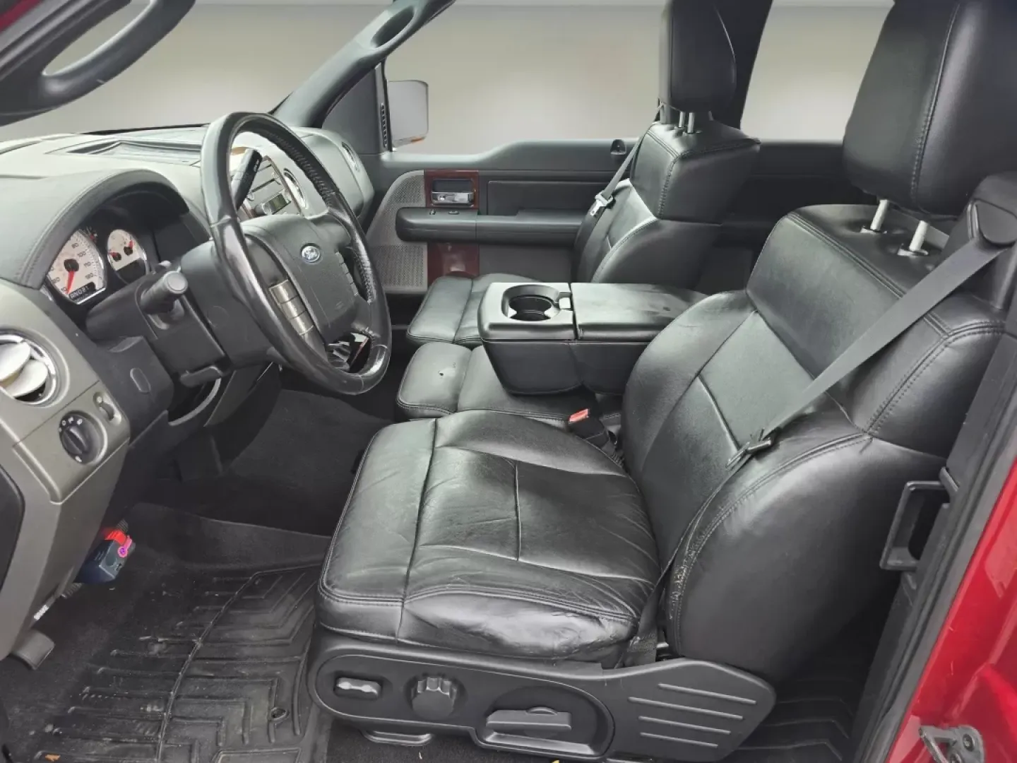 2008 Red Ford F-150 Lariat (1FTPX12V68F) with an Other engine, located at 804 22nd Ave, Phenix City, AL, 36870, (334) 297-1860, 32.484749, -85.024475 - Are you searching for a rugged and reliable vehicle that seamlessly fits into your busy lifestyle? Look no further! The 2008 Ford F-150 Lariat extended cab pickup is the perfect blend of power, comfort, and versatility, making it ideal for families, weekend adventurers, and daily commuters alike. Wi - Photo#10