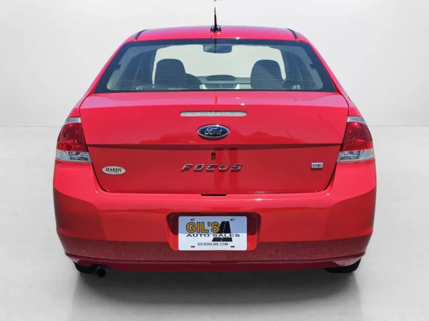 2008 /Medium Stone Ford Focus SE (1FAHP35N78W) with an Gas I4 2.0L/121 engine, located at 521 Old Farm Lane Rd, Prattville, AL, 36066, (334) 325-1505, 32.482460, -86.416367 - **Drive Your Dreams with the 2008 Ford Focus SE - Perfect for Everyday Adventures!**<br /> <br /> Are you searching for an efficient, reliable sedan that fits seamlessly into your life? Look no further than this stunning **2008 Ford Focus SE** available at **Gils Auto - Prattville**, located at **52 - Photo#6