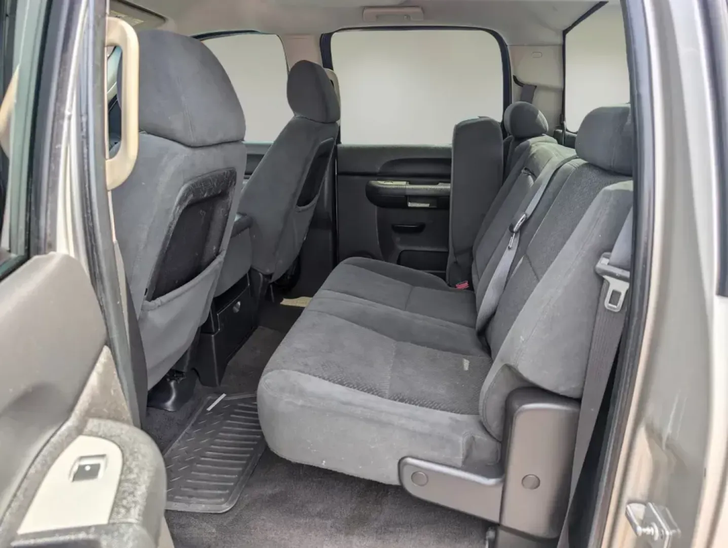 2008 /Ebony GMC Sierra 1500 SLE1 (3GTEC13J08G) with an Gas V8 5.3L/323 engine, 4-Speed Automatic w/OD transmission, located at 804 22nd Ave, Phenix City, AL, 36870, (334) 297-1860, 32.484749, -85.024475 - 2008 GMC Sierra 1500 SLE1 - Photo#11