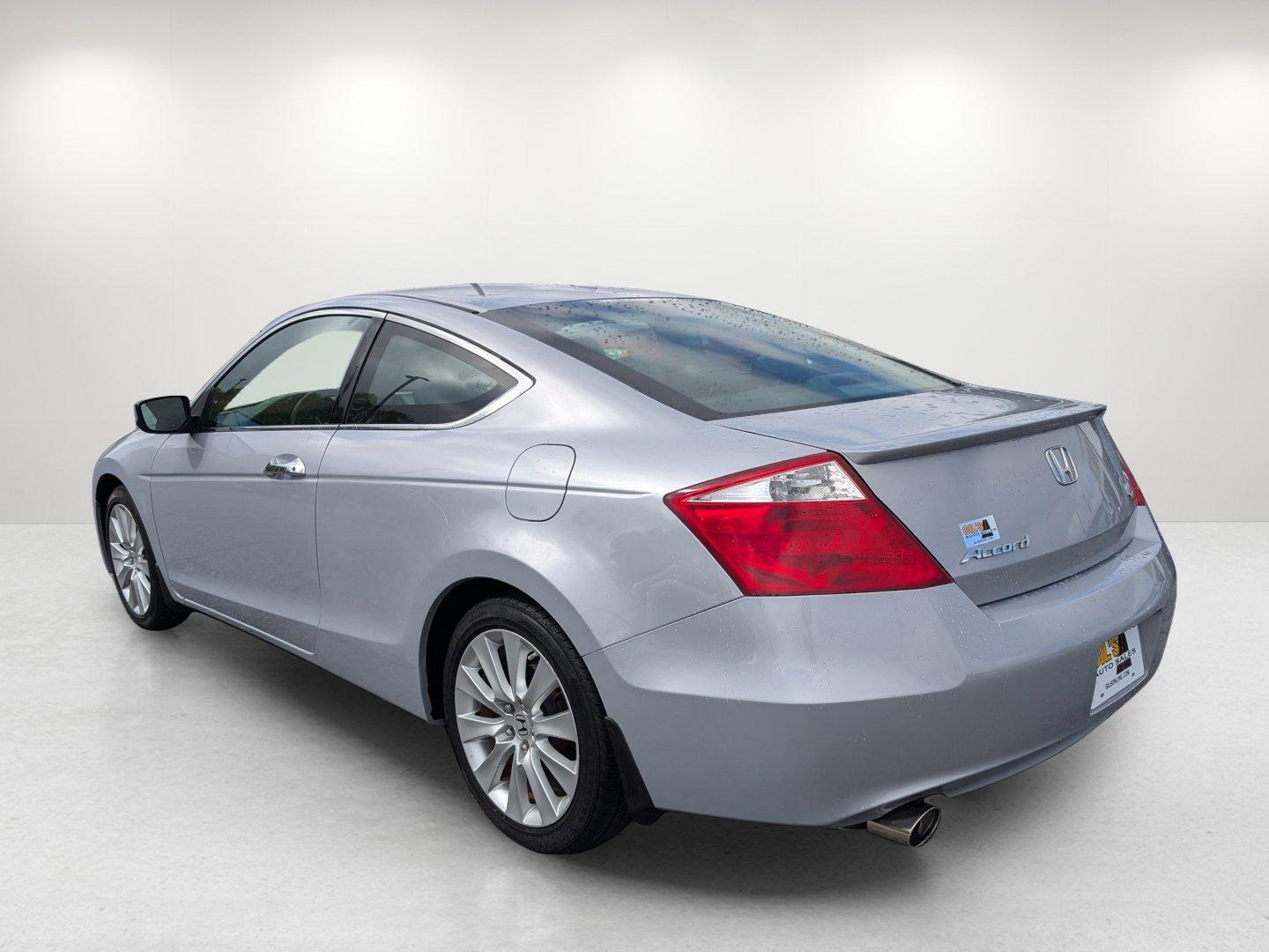 2008 Honda Accord Cpe EX-L (1HGCS22888A) with an Gas V6 3.5L/212 engine, 5-Speed Automatic transmission, located at 3959 U.S. 80 W, Phenix City, AL, 36870, (334) 297-4885, 32.469296, -85.135185 - 2008 Honda Accord Cpe EX-L - Photo#7