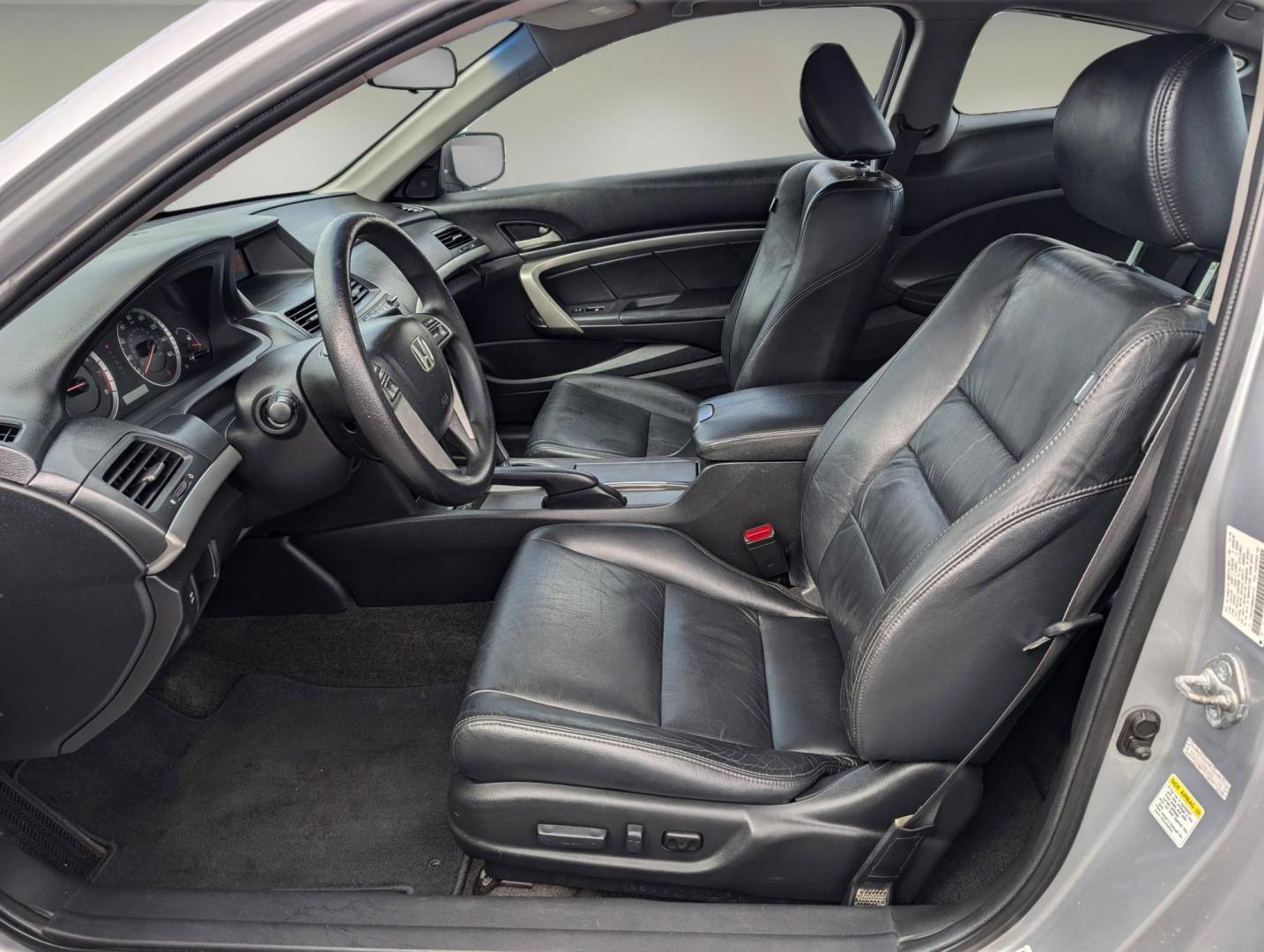 2008 Honda Accord Cpe EX-L (1HGCS22888A) with an Gas V6 3.5L/212 engine, 5-Speed Automatic transmission, located at 3959 U.S. 80 W, Phenix City, AL, 36870, (334) 297-4885, 32.469296, -85.135185 - 2008 Honda Accord Cpe EX-L - Photo#10