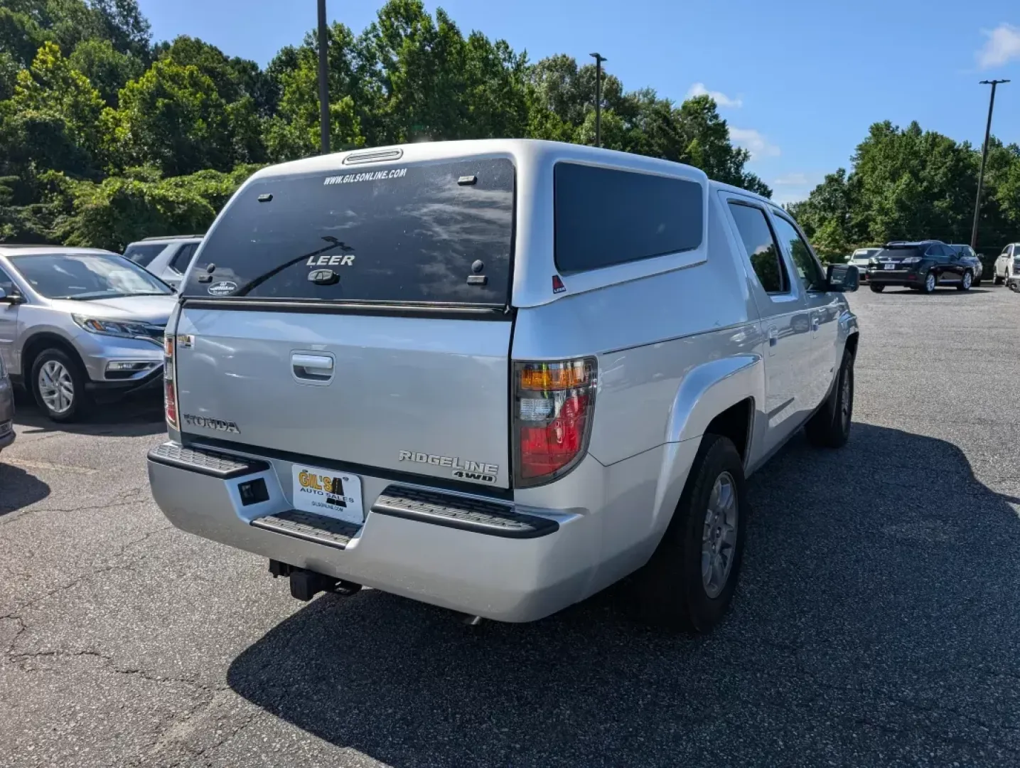 2008 Honda Ridgeline RTX (2HJYK16398H) with an Gas V6 3.5L/212 engine, 5-Speed Automatic w/OD transmission, located at 5115 14th Ave., Columbus, GA, 31904, (706) 323-0345, 32.511494, -84.971046 - **Elevate Your Adventures: 2008 Honda Ridgeline RTX at Gils Auto Columbus**<br /> <br /> Are you searching for the perfect blend of utility and comfort for your next adventure? Look no further than this 2008 Honda Ridgeline RTX, available at Gils Auto in Columbus, GA. Ideal for weekend getaways, th - Photo#4