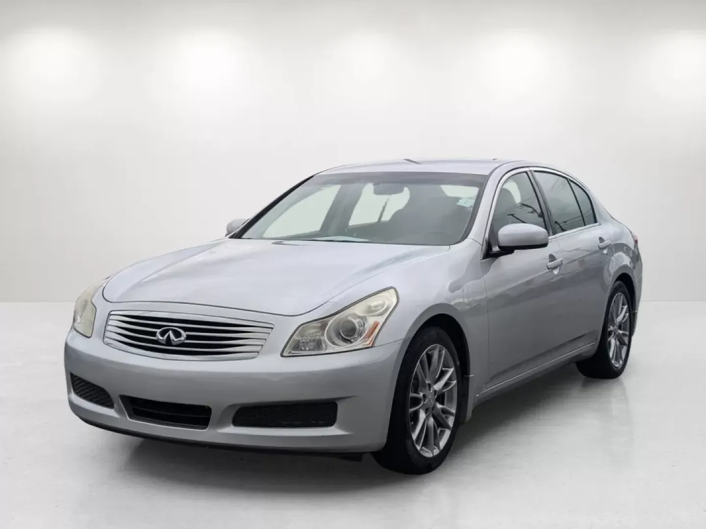 2008 Infiniti G35 Sedan Journey (JNKBV61E38M) with an Other engine, located at 1430 Gateway Drive, Opelika, AL, 36801, (334) 239-0944, 32.637871, -85.409790 - **Experience Luxury and Performance with the 2008 Infiniti G35 Sedan in Phenix City, AL!**<br /> <br /> Are you ready to elevate your daily commute or weekend adventures? The 2008 Infiniti G35 Sedan is the perfect blend of luxury and performance, making it an ideal choice for those who value comfort - Photo#0