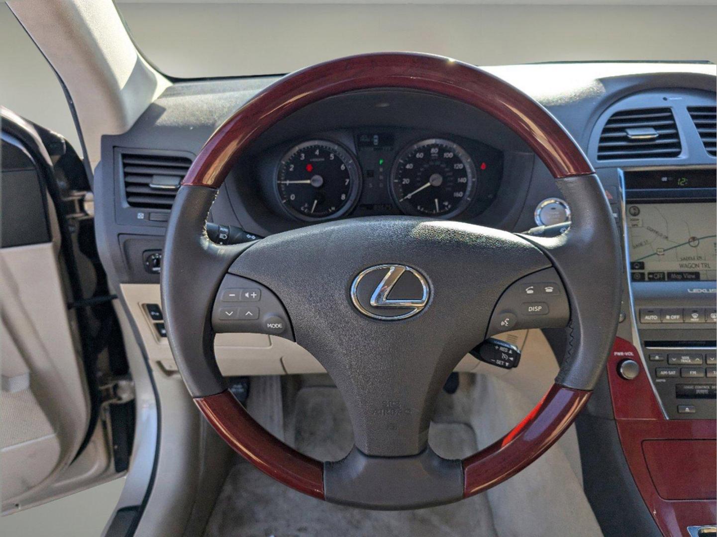 2008 Lexus ES 350 (JTHBJ46G382) with an Gas V6 3.5L/210 engine, 6-Speed Automatic transmission, located at 1430 Gateway Drive, Opelika, AL, 36801, (334) 239-0944, 32.637871, -85.409790 - 2008 Lexus ES 350 - Photo#15