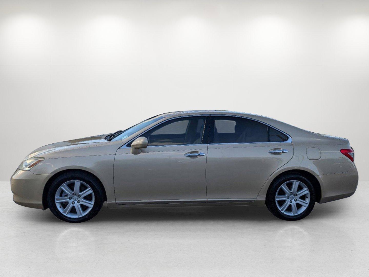 2008 Lexus ES 350 (JTHBJ46G382) with an Gas V6 3.5L/210 engine, 6-Speed Automatic transmission, located at 1430 Gateway Drive, Opelika, AL, 36801, (334) 239-0944, 32.637871, -85.409790 - 2008 Lexus ES 350 - Photo#7