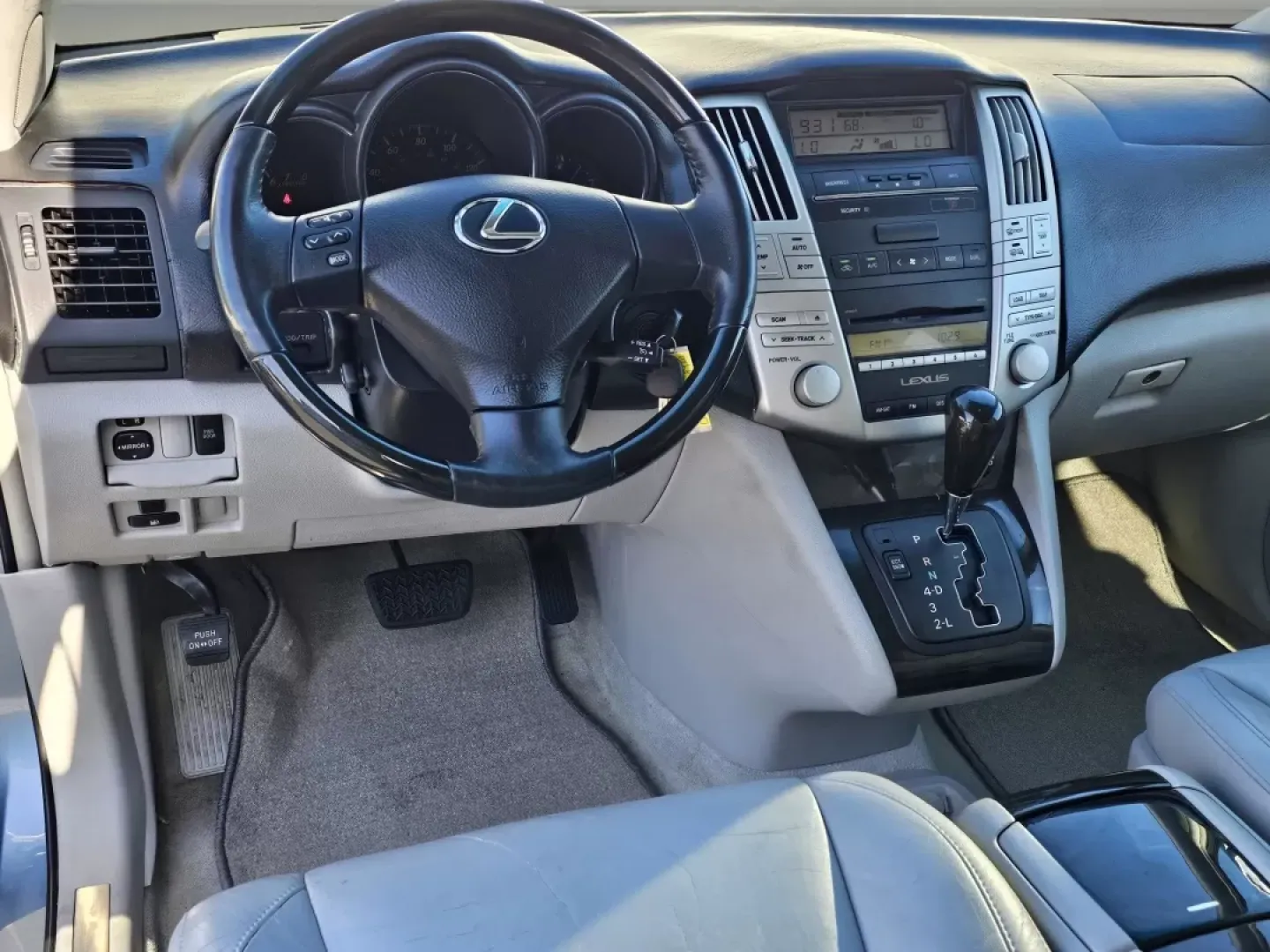 2008 Lexus RX 350 (2T2GK31U08C) with an Other engine, located at 521 Old Farm Lane Rd, Prattville, AL, 36066, (334) 325-1505, 32.482460, -86.416367 - **Elevate Your Lifestyle with the 2008 Lexus RX 350 - The Perfect SUV for Every Adventure!**<br /> <br /> Are you searching for a vehicle that seamlessly combines elegance, comfort, and versatility? Look no further than the stunning 2008 Lexus RX 350, available now at Gils Auto in Phenix City, AL. W - Photo#16