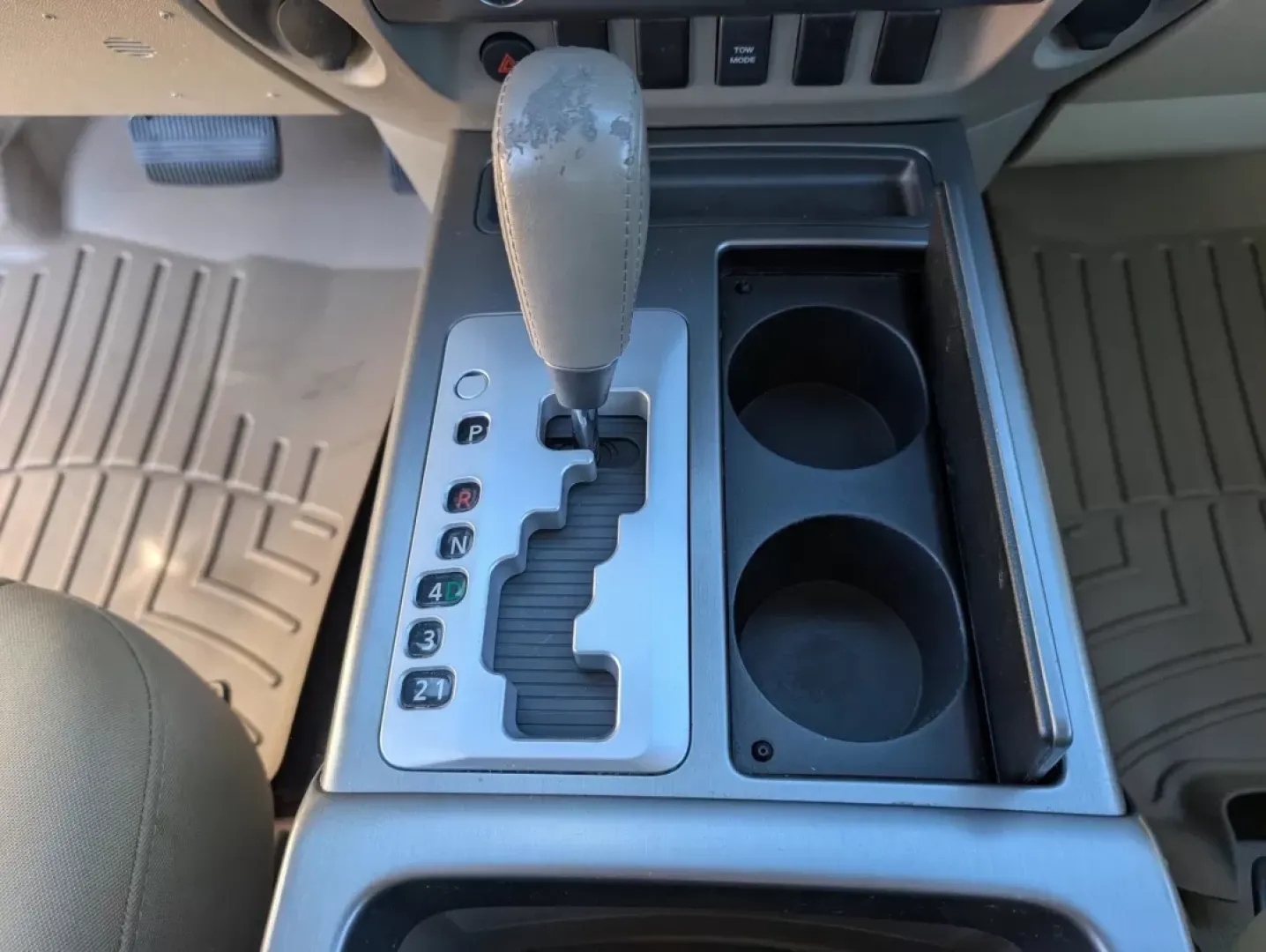 2008 Nissan TITAN SE; LE; XE (1N6BA06A58N) with an Other engine, located at 3959 U.S. 80 W, Phenix City, AL, 36870, (334) 297-4885, 32.469296, -85.135185 - **Elevate Your Adventures with the 2008 Nissan TITAN SE: Perfect for Weekend Getaways and Daily Drives!**<br /> <br /> Are you ready to take your weekend adventures to the next level? Whether you're planning a trip to Lake Harding or need a reliable vehicle for your daily commute, the 2008 Nissan TI - Photo#12