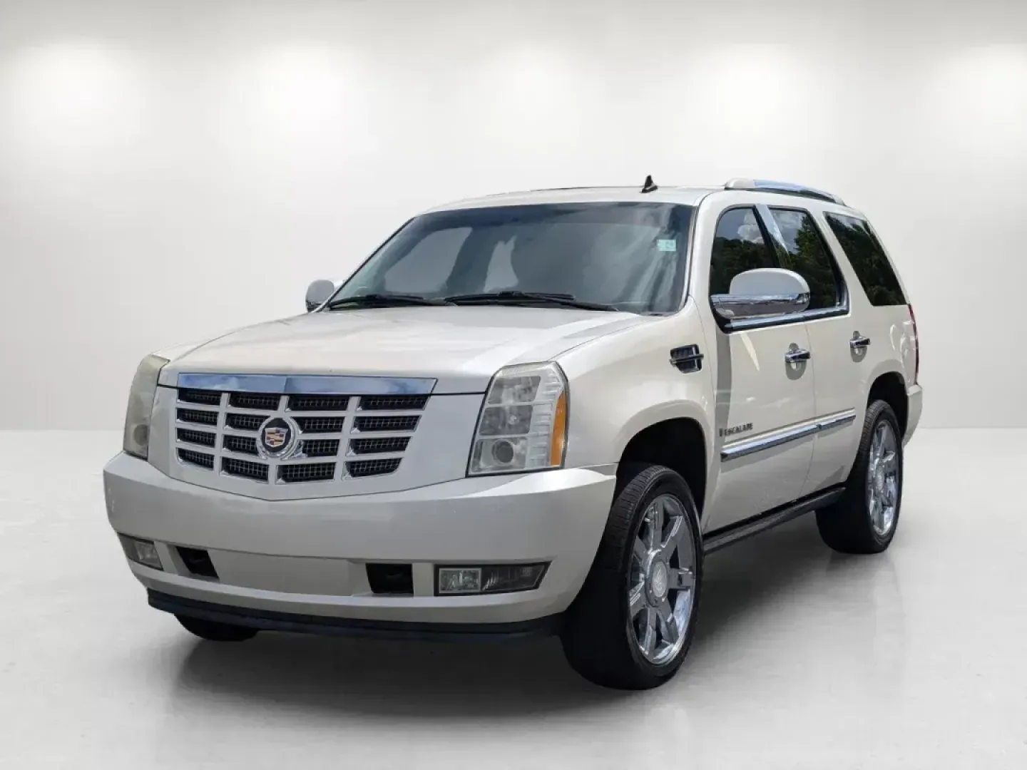 2009 /Cashmere/Cocoa Cadillac Escalade (1GYFC53229R) with an Gas V8 6.2L/376 engine, 6-Speed HD Automatic w/OD transmission, located at 3959 U.S. 80 W, Phenix City, AL, 36870, (334) 297-4885, 32.469296, -85.135185 - 2009 Cadillac Escalade - Photo#1