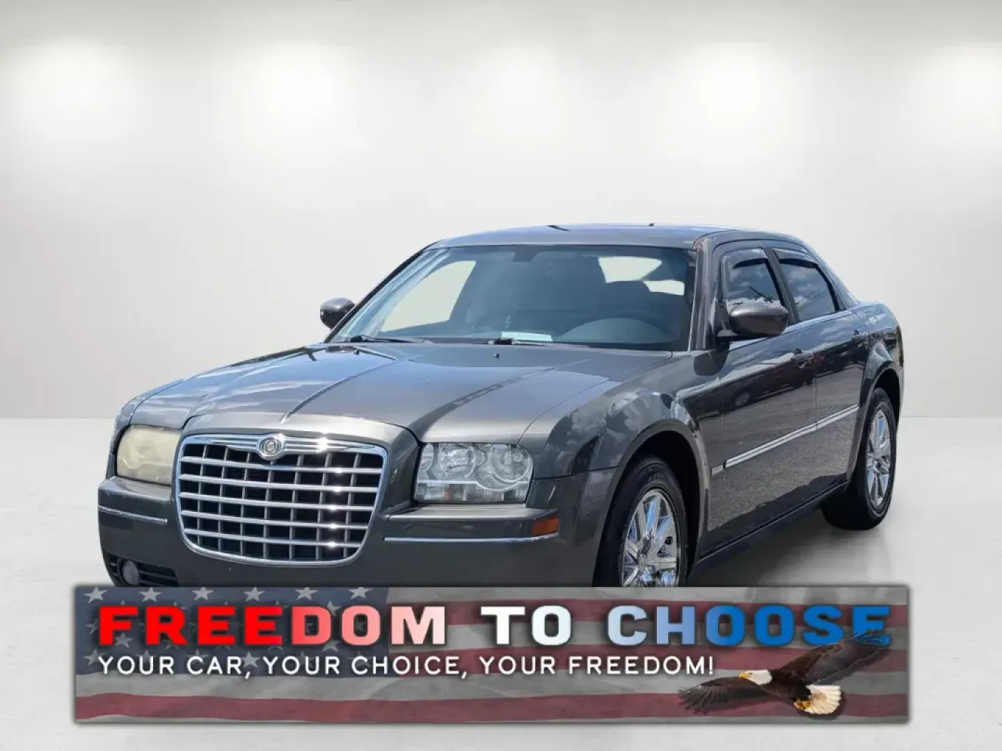 2009 /Dark slate gray Chrysler 300 Touring (2C3KA53V69H) with an Gas V6 3.5L/214 engine, 4-Speed Automatic transmission, located at 3959 U.S. 80 W, Phenix City, AL, 36870, (334) 297-4885, 32.469296, -85.135185 - Welcome to a new chapter in your driving experience! Whether you're navigating the bustling streets of Phenix City or embarking on a weekend getaway, the 2009 Chrysler 300 Touring is the perfect vehicle for those seeking a blend of comfort, style, and reliability. With its deep Dark Titanium Metalli - Photo#0