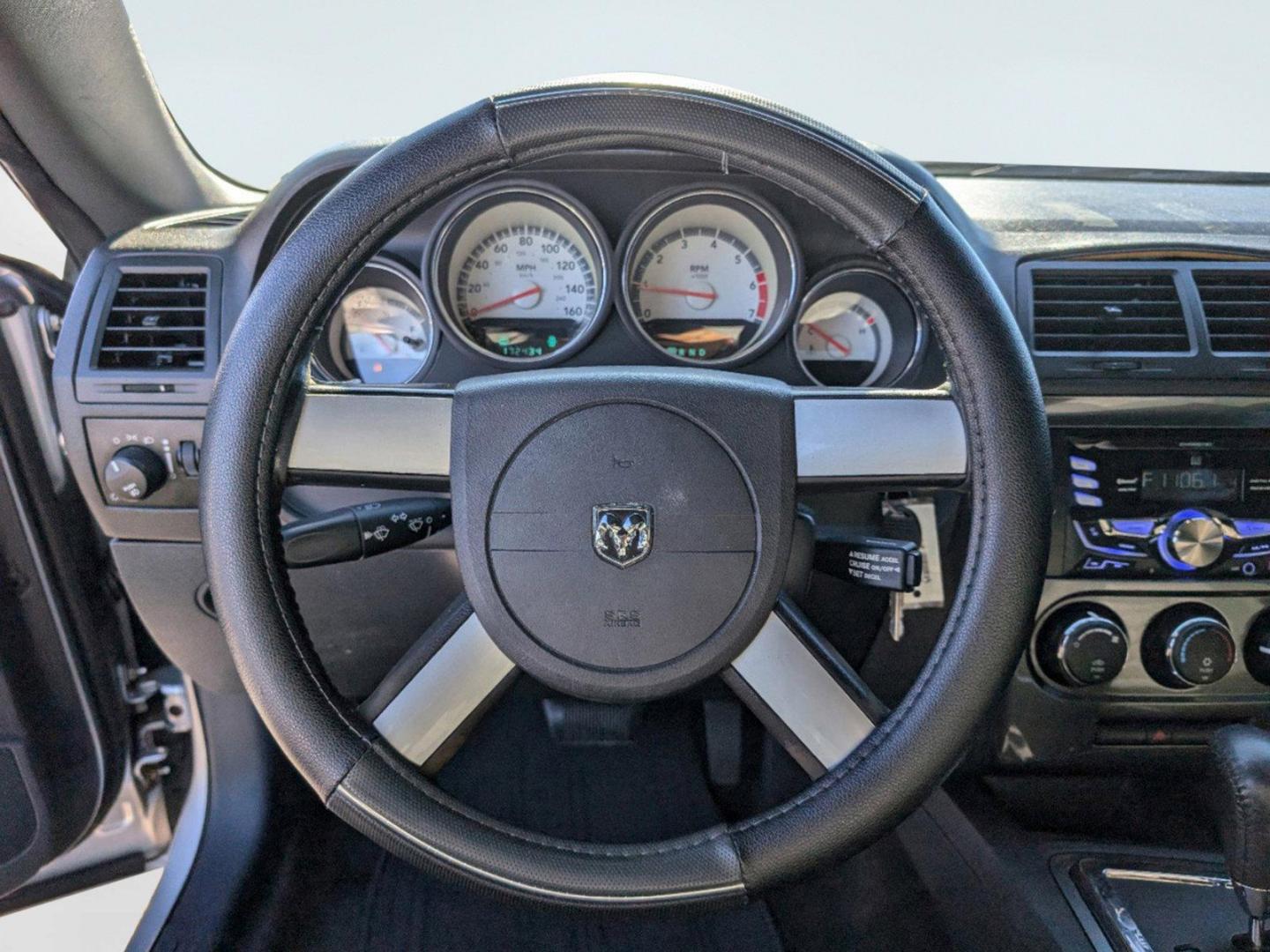 2009 /Dark Slate Gray Dodge Challenger R/T (2B3LJ54T89H) with an Gas V8 5.7L/345 engine, 5-Speed Automatic transmission, located at 5115 14th Ave., Columbus, GA, 31904, (706) 323-0345, 32.511494, -84.971046 - 2009 Dodge Challenger R/T - Photo#14