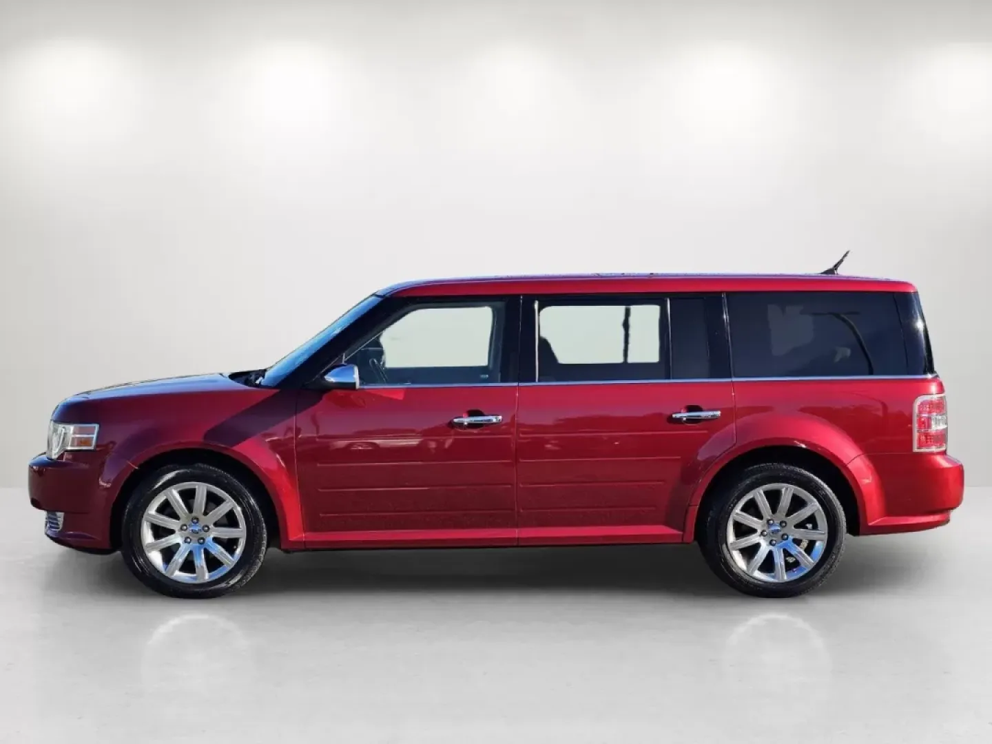 2009 Ford Flex Limited (2FMDK53C69B) with an Other engine, located at 804 22nd Ave, Phenix City, AL, 36870, (334) 297-1860, 32.484749, -85.024475 - **Unleash Your Adventurous Spirit with the 2009 Ford Flex Limited Perfect for Every Family Outing!**<br /> <br /> Are you ready to elevate your family adventures? The 2009 Ford Flex Limited is here to make every road trip a memorable experience. Whether you're navigating the streets of Phenix City - Photo#7