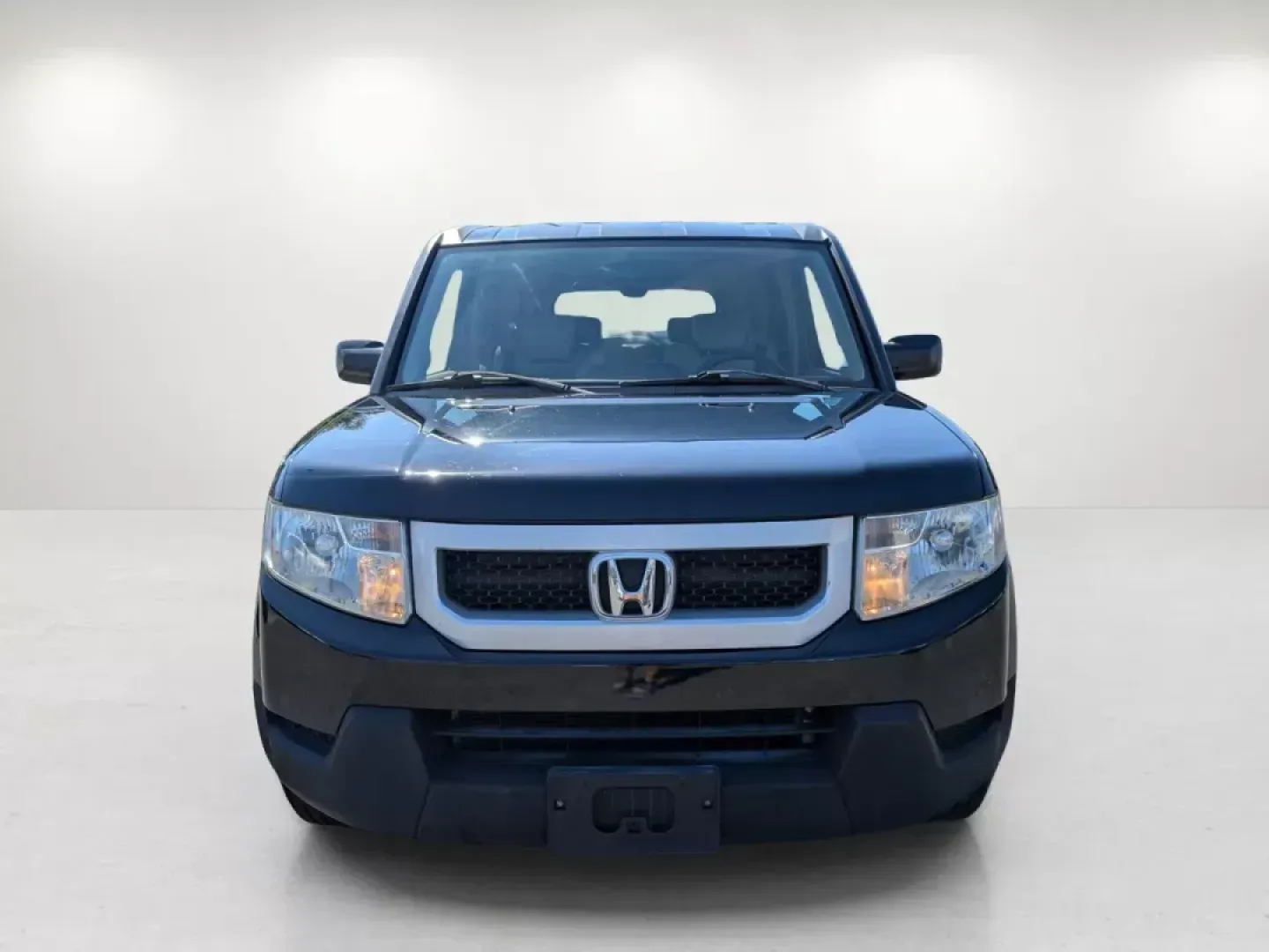 2009 Honda Element LX (5J6YH18349L) with an Gas I4 2.4L/144 engine, 5-Speed Automatic w/OD transmission, located at 1430 Gateway Drive, Opelika, AL, 36801, (334) 239-0944, 32.637871, -85.409790 - 2009 Honda Element LX - Photo#1