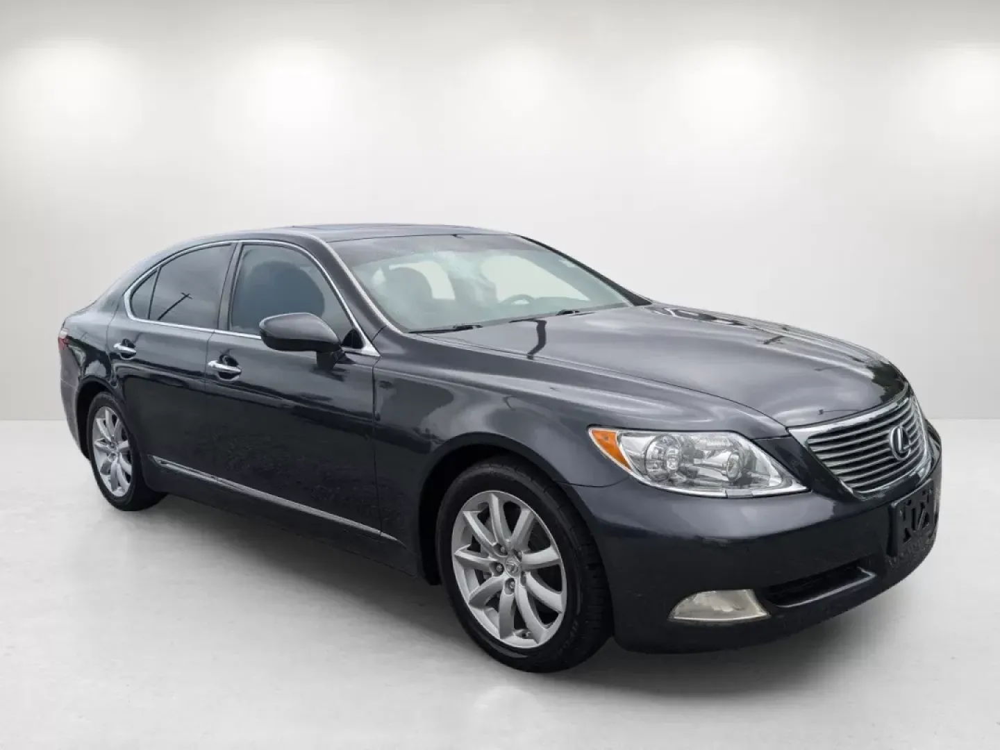 2009 Lexus LS 460 (JTHBL46F895) with an Other engine, located at 5115 14th Ave., Columbus, GA, 31904, (706) 323-0345, 32.511494, -84.971046 - 2009 Lexus LS 460 - Photo#2
