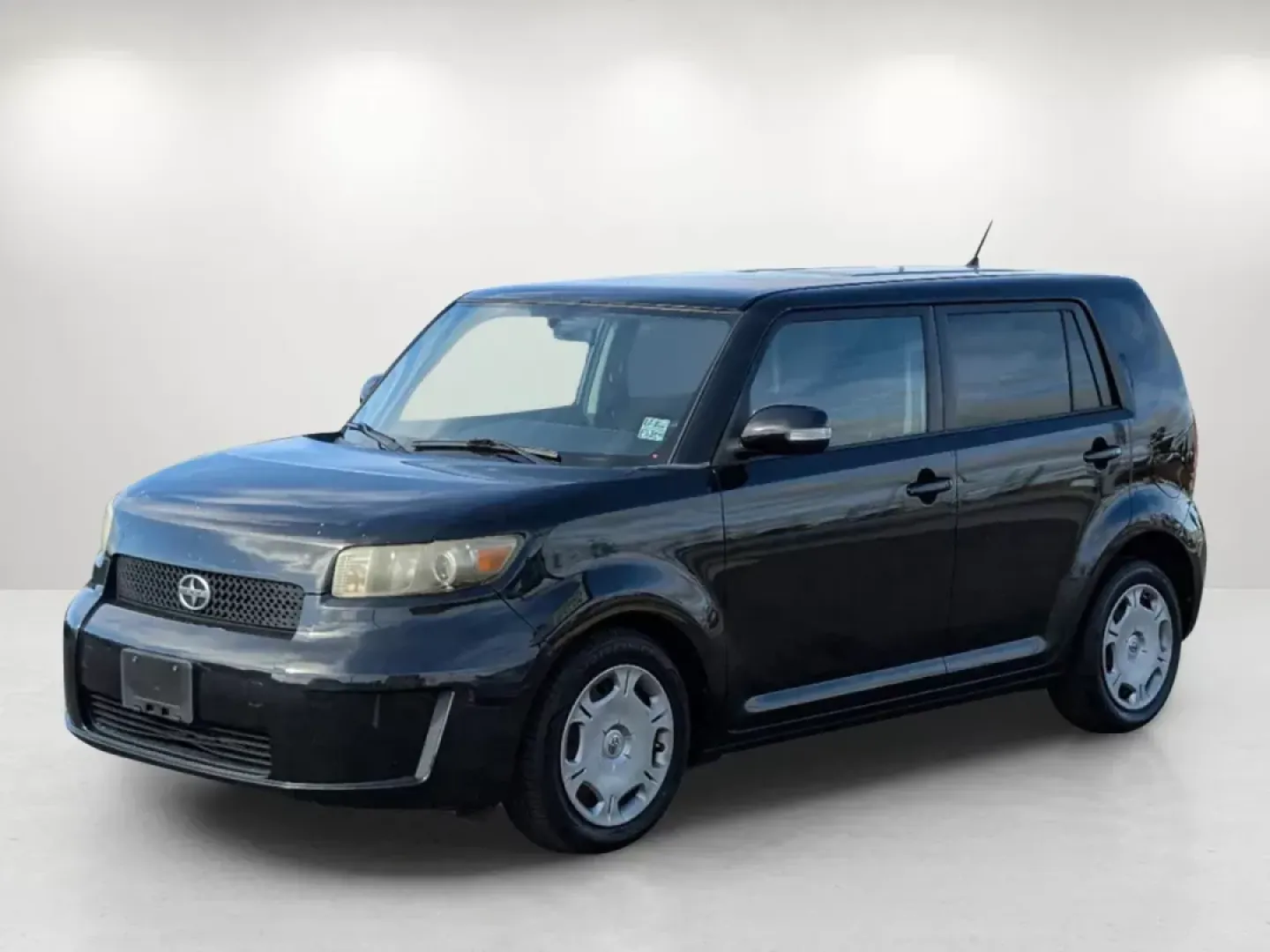 2009 Black Scion xB (JTLKE50E991) with an Gas I4 2.4L/144 engine, 4-Speed Automatic transmission, located at 3959 U.S. 80 W, Phenix City, AL, 36870, (334) 297-4885, 32.469296, -85.135185 - ### Discover Your Next Adventure with the 2009 Scion xB<br /> <br /> Are you ready to elevate your daily commute or embark on weekend adventures in style? Look no further than the 2009 Scion xB, available now at Gils Auto in Phenix City, AL. This versatile station wagon is perfect for budget-conscio - Photo#1