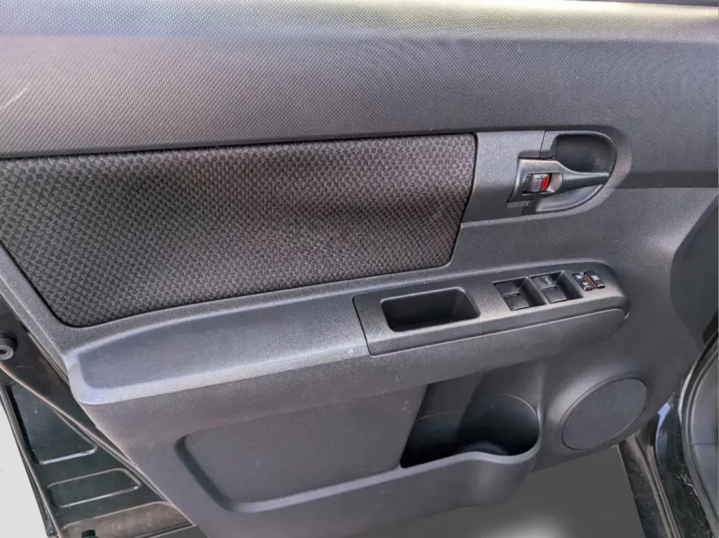 2009 Black Scion xB (JTLKE50E991) with an Gas I4 2.4L/144 engine, 4-Speed Automatic transmission, located at 3959 U.S. 80 W, Phenix City, AL, 36870, (334) 297-4885, 32.469296, -85.135185 - ### Discover Your Next Adventure with the 2009 Scion xB<br /> <br /> Are you ready to elevate your daily commute or embark on weekend adventures in style? Look no further than the 2009 Scion xB, available now at Gils Auto in Phenix City, AL. This versatile station wagon is perfect for budget-conscio - Photo#10