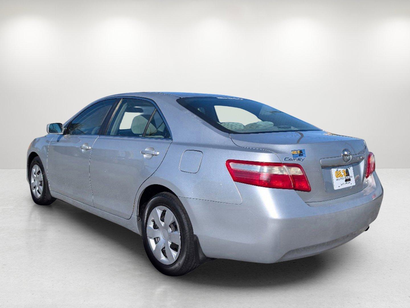 2009 Toyota Camry LE (4T1BE46K99U) with an Gas I4 2.4L/144 engine, 5-Speed Automatic w/OD transmission, located at 7000 Northlake Connector, Columbus, GA, 31904, (706) 987-8085, 32.524975, -84.978134 - 2009 Toyota Camry LE - Photo#6