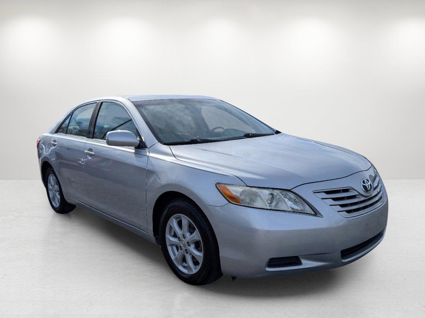 2009 Toyota Camry LE (4T1BE46K59U) with an Gas I4 2.4L/144 engine, 5-Speed Automatic w/OD transmission, located at 5115 14th Ave., Columbus, GA, 31904, (706) 323-0345, 32.511494, -84.971046 - 2009 Toyota Camry LE - Photo#2