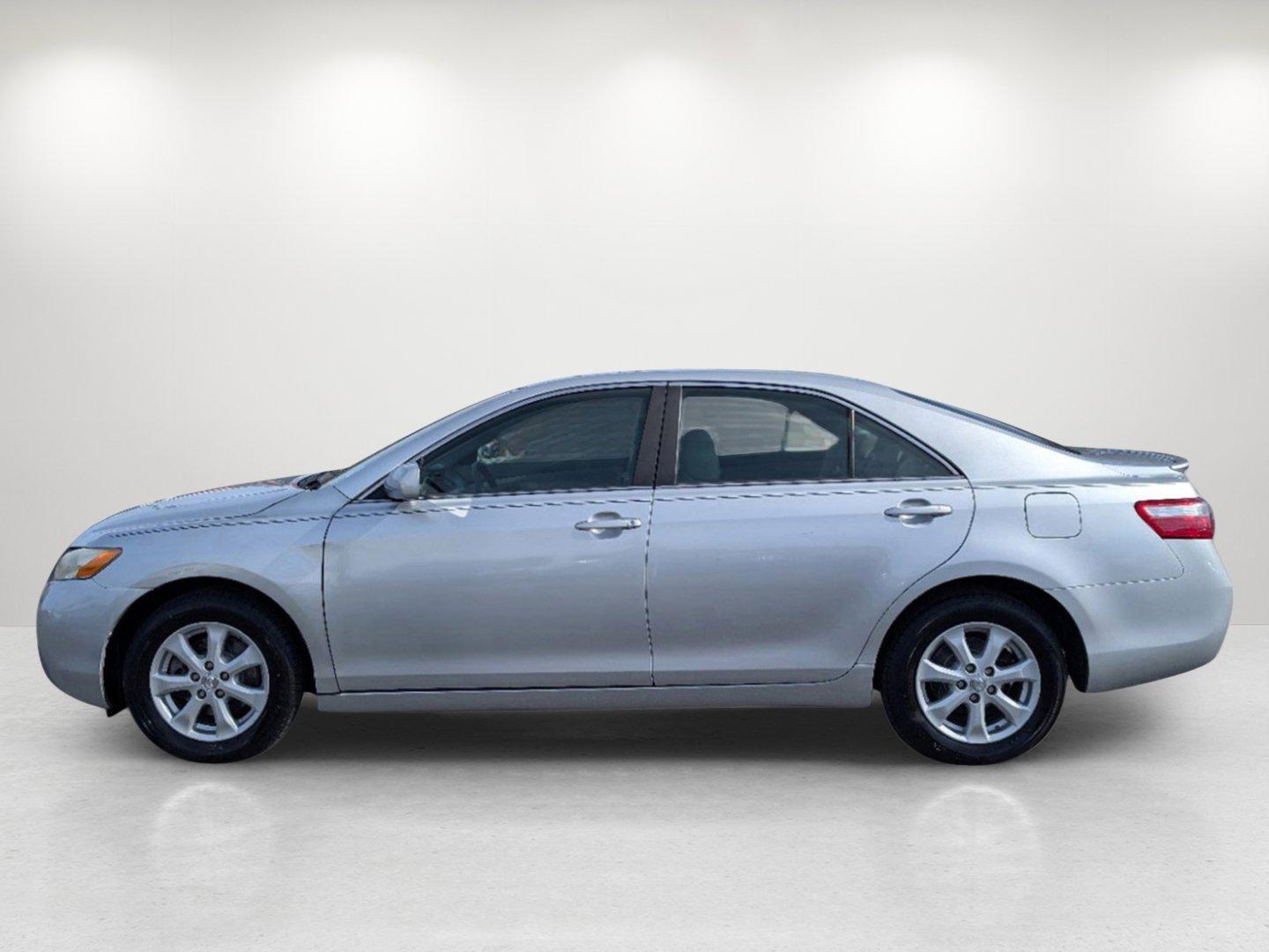 2009 Toyota Camry LE (4T1BE46K59U) with an Gas I4 2.4L/144 engine, 5-Speed Automatic w/OD transmission, located at 5115 14th Ave., Columbus, GA, 31904, (706) 323-0345, 32.511494, -84.971046 - 2009 Toyota Camry LE - Photo#7